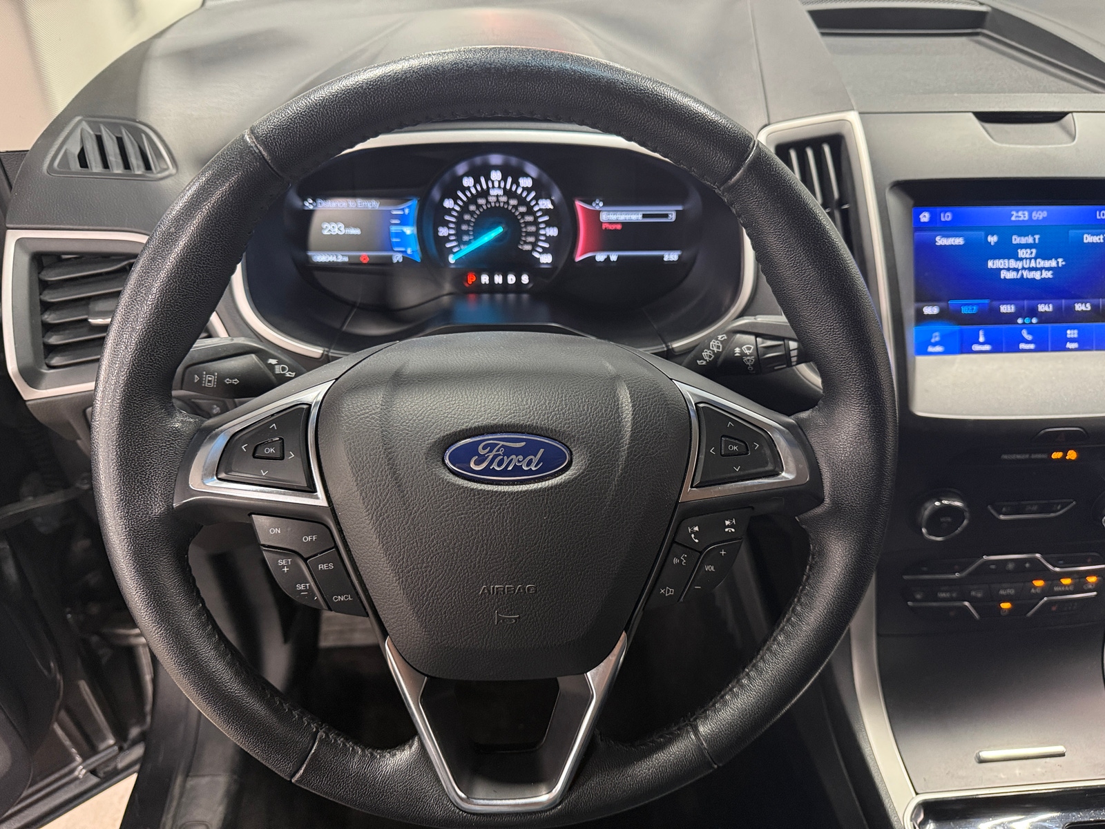 Thumbnail: 2020 Ford Edge - 4