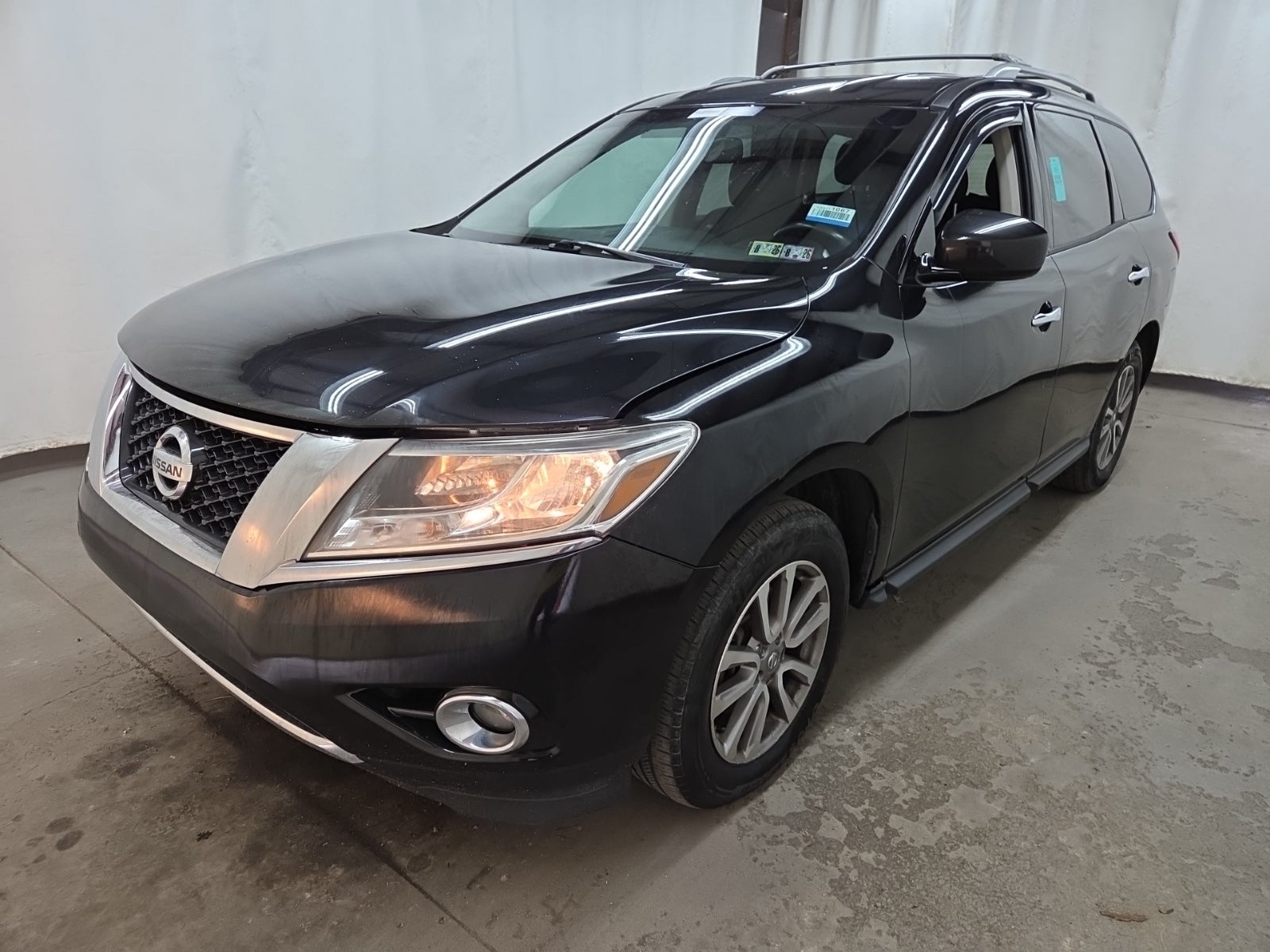 2016 Nissan Pathfinder SV