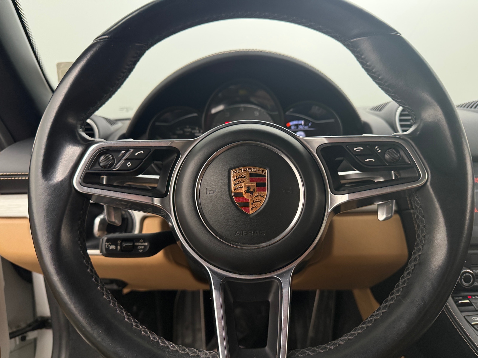 Thumbnail: 2017 Porsche 718 Boxster - 4