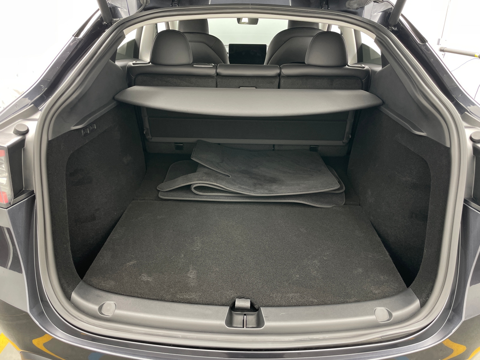 Thumbnail: 2024 Tesla Model Y - 6