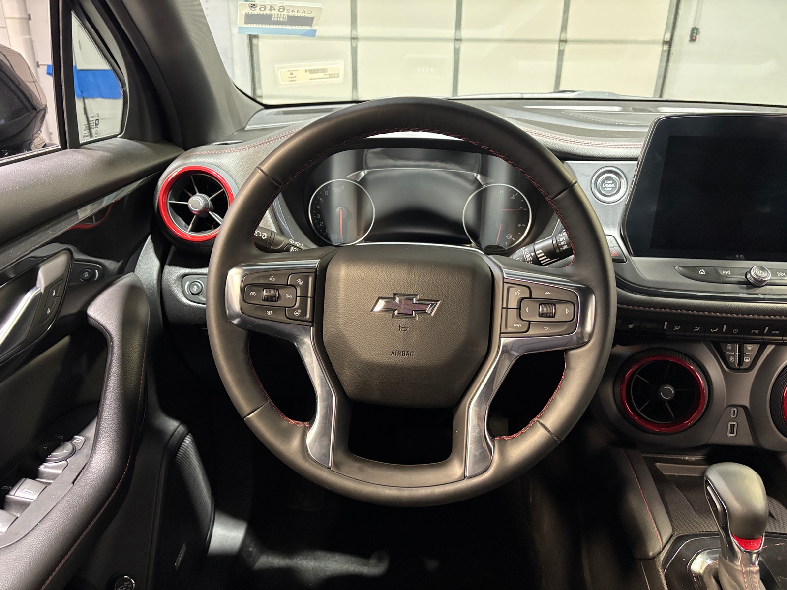 Thumbnail: 2025 Chevrolet Blazer - 4