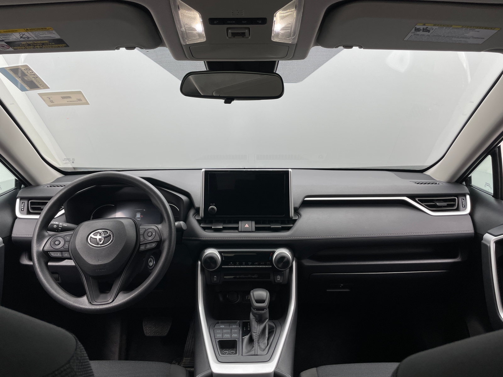 Thumbnail: 2025 Toyota RAV4 - 3