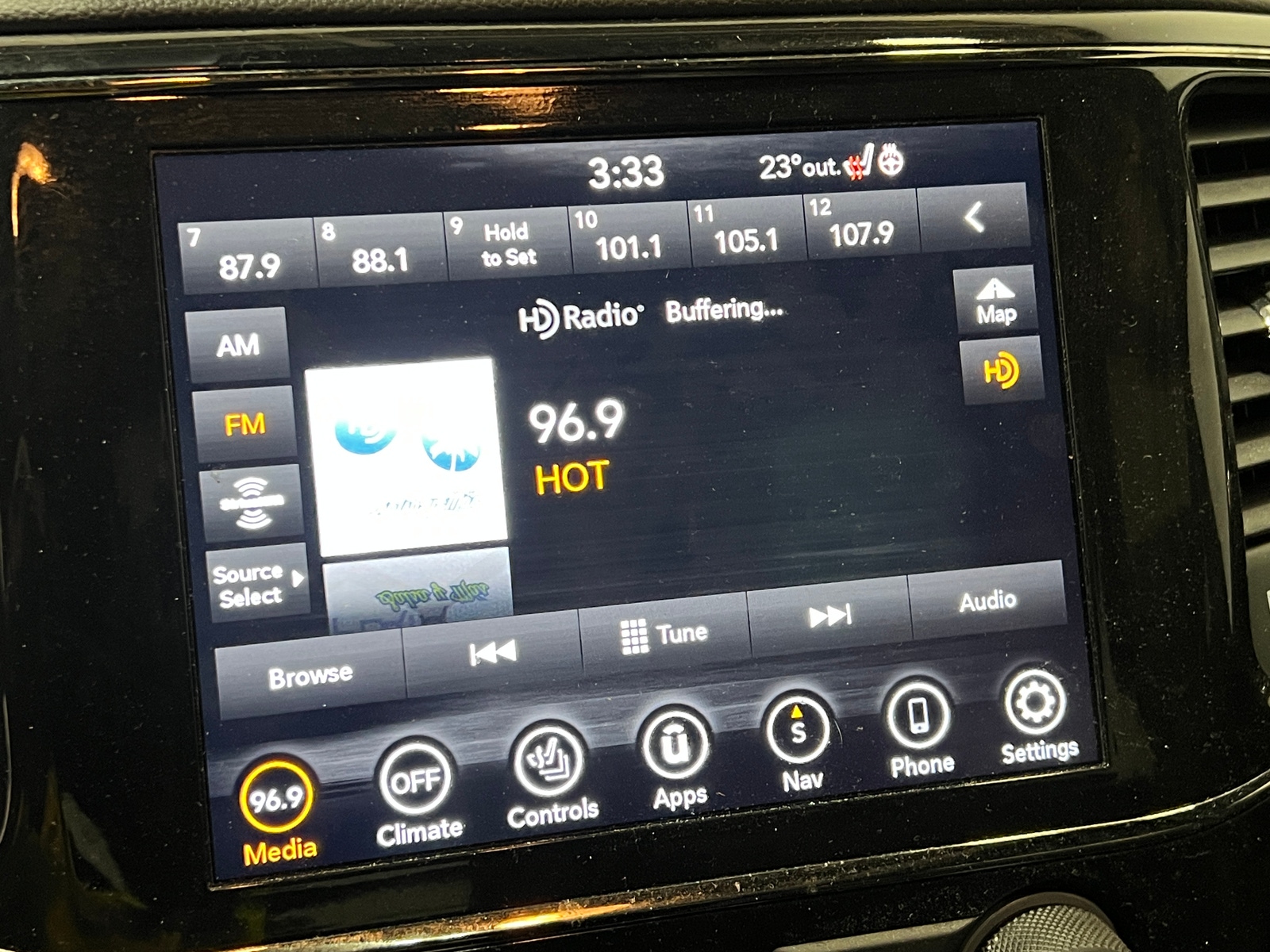 Thumbnail: 2021 Jeep Grand Cherokee - 3