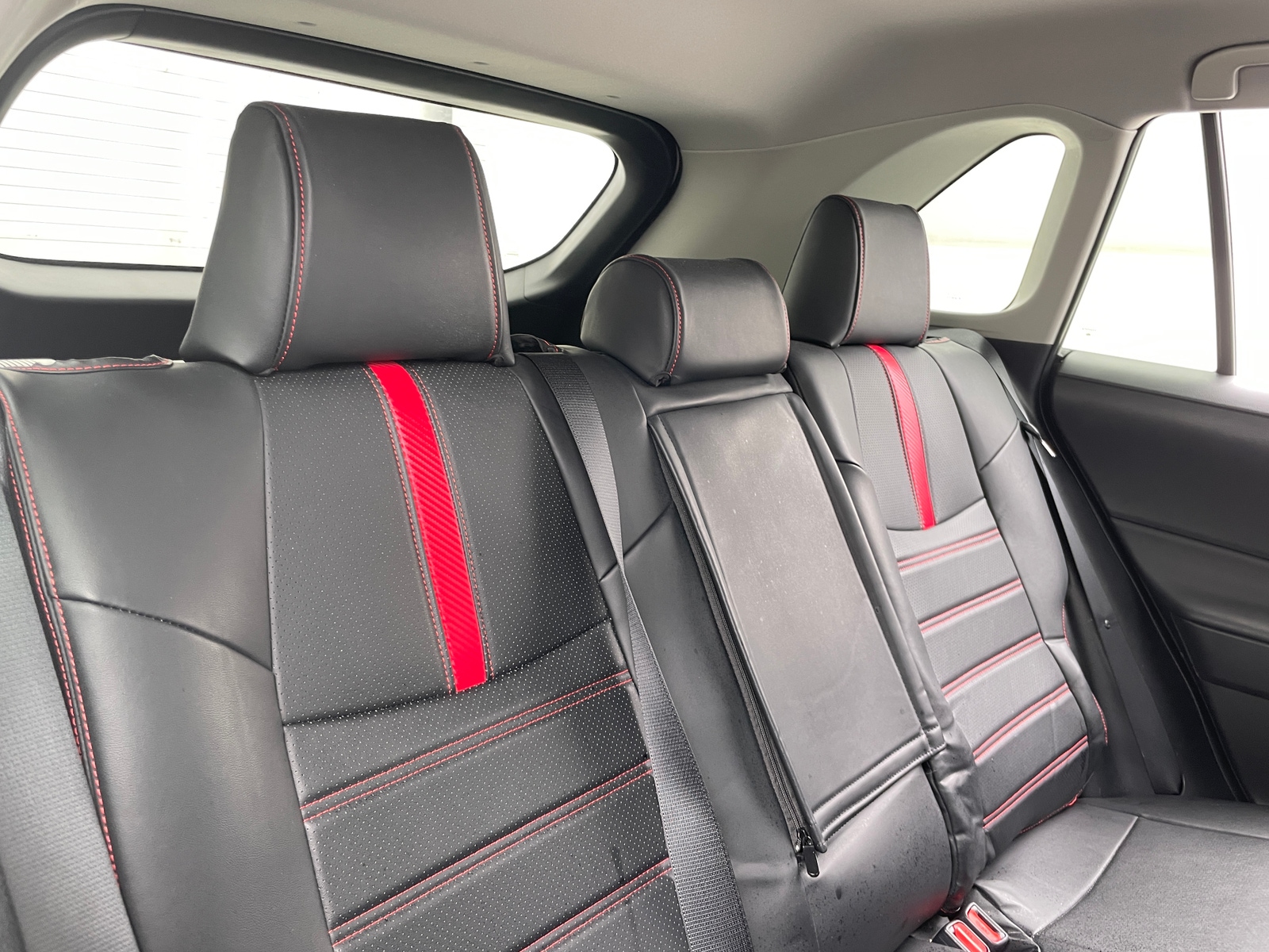 Thumbnail: 2023 Toyota RAV4 - 6