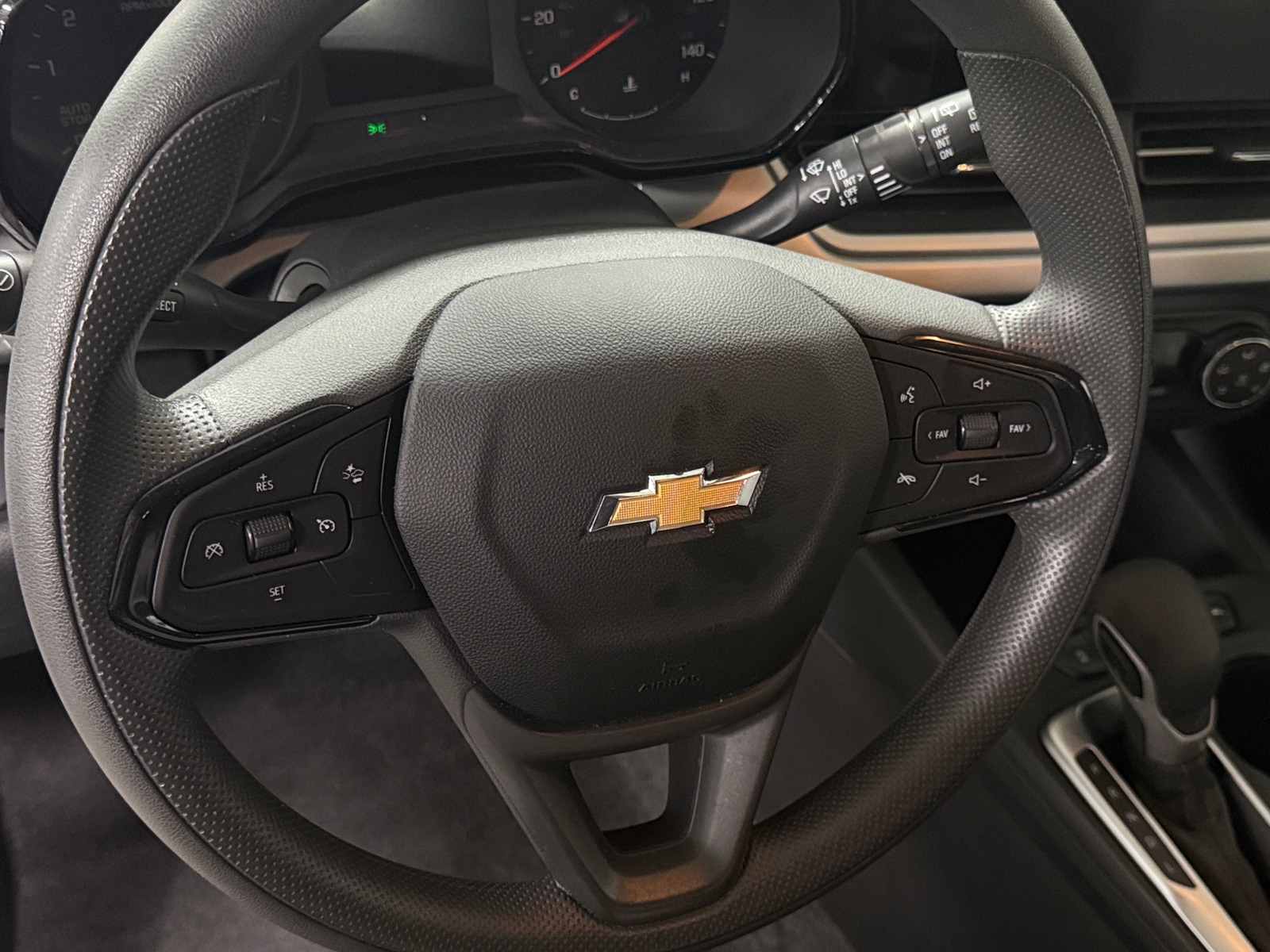 Thumbnail: 2025 Chevrolet Trax - 5