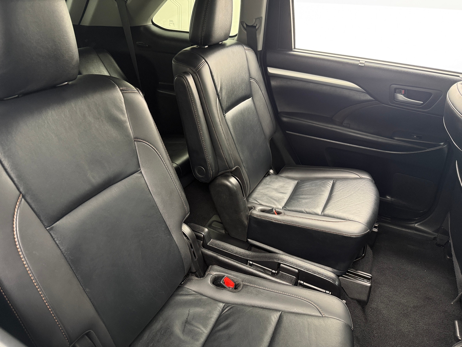 Thumbnail: 2019 Toyota Highlander - 5