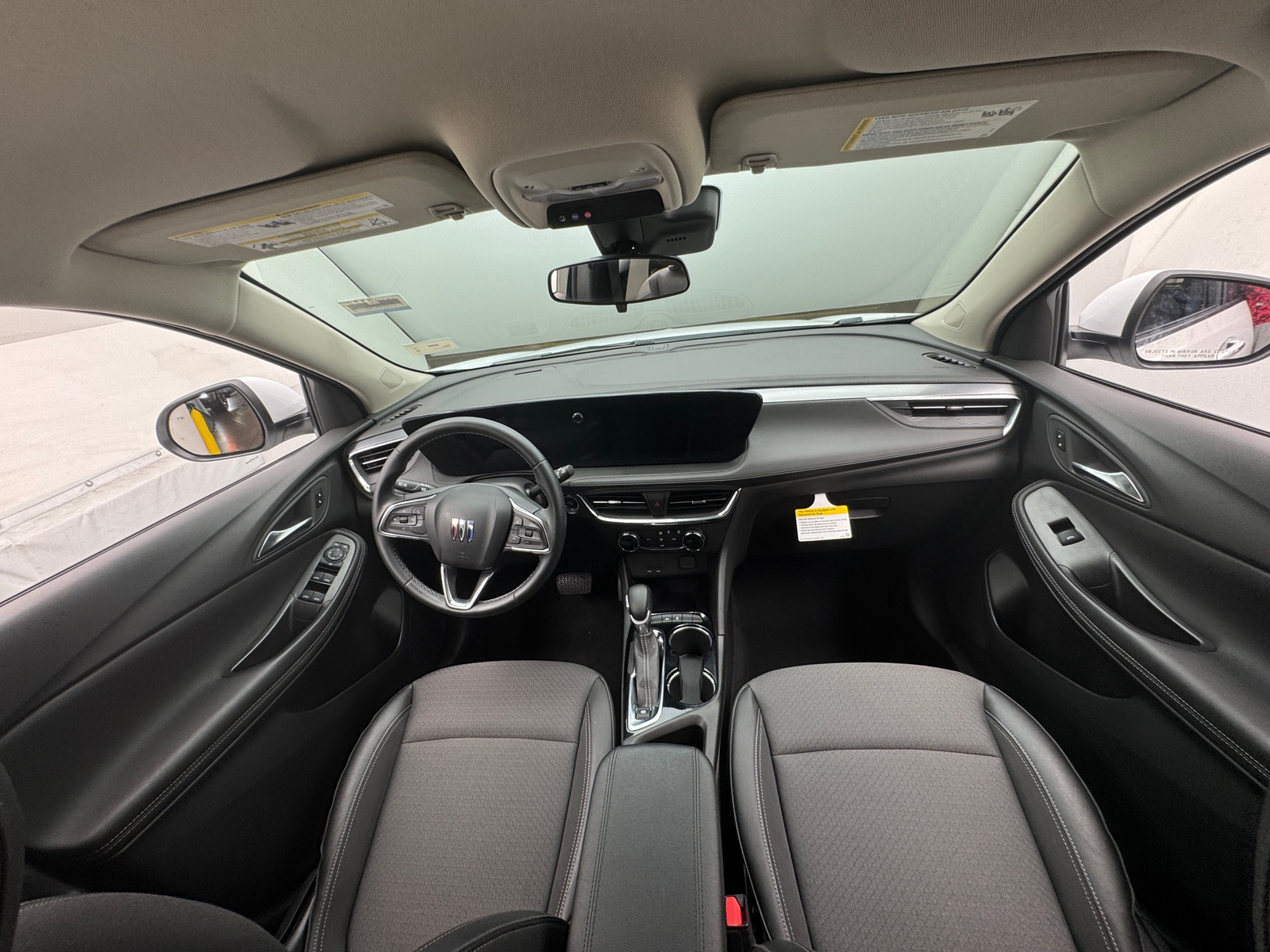 Thumbnail: 2025 Buick Encore GX - 2