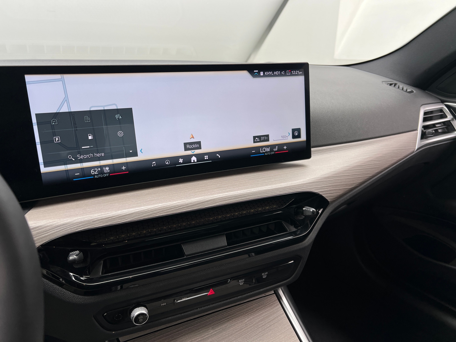 Thumbnail: 2025 BMW 4 Series - 3