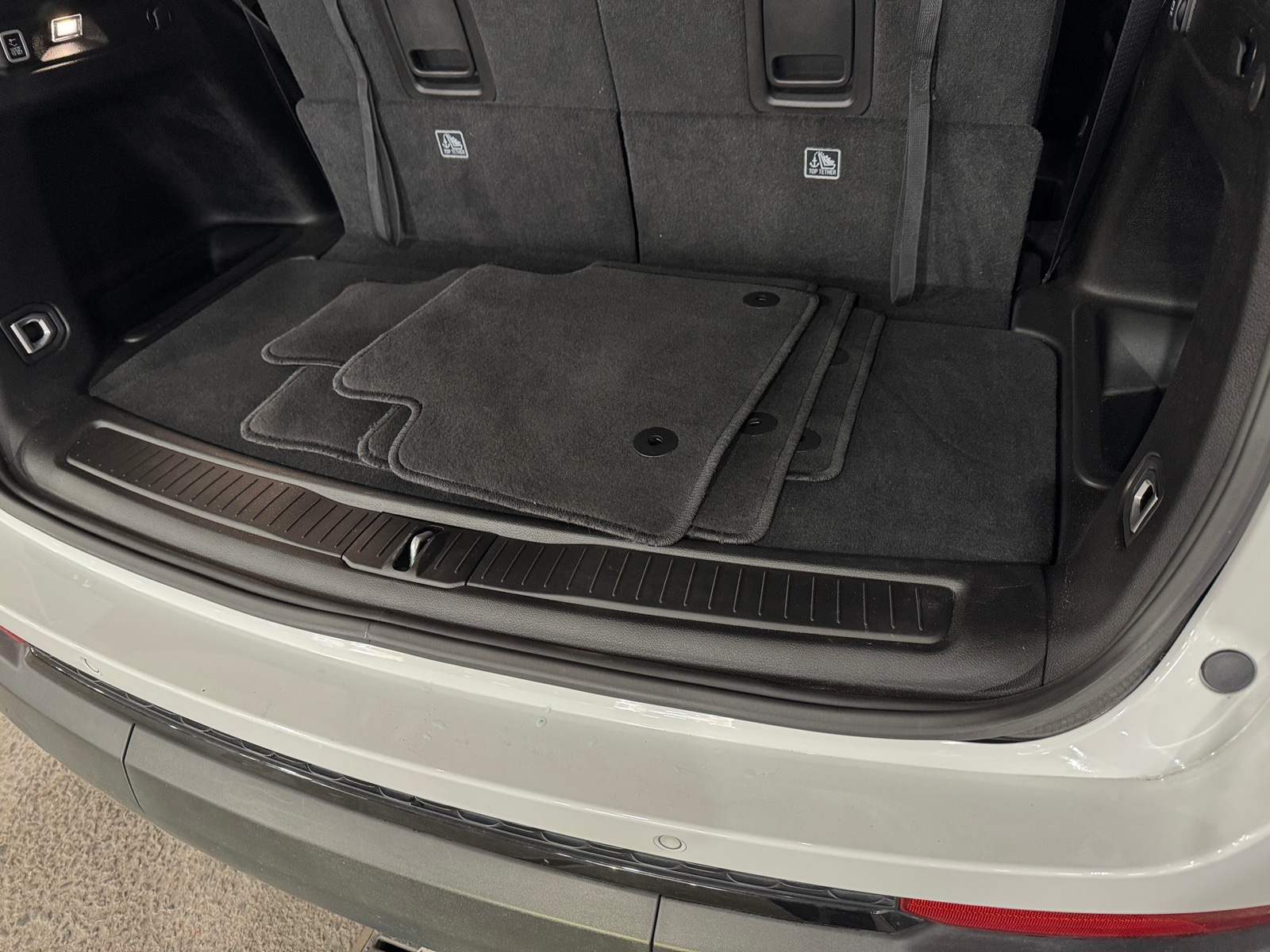 Thumbnail: 2024 Jeep Grand Cherokee L - 7