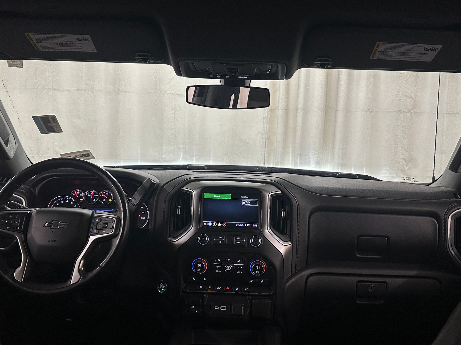 Thumbnail: 2020 Chevrolet Silverado 1500 - 3