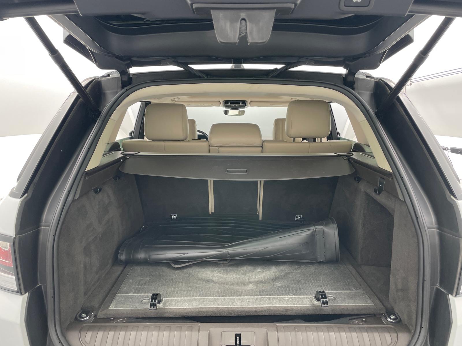 Thumbnail: 2017 Land Rover Range Rover Sport - 6