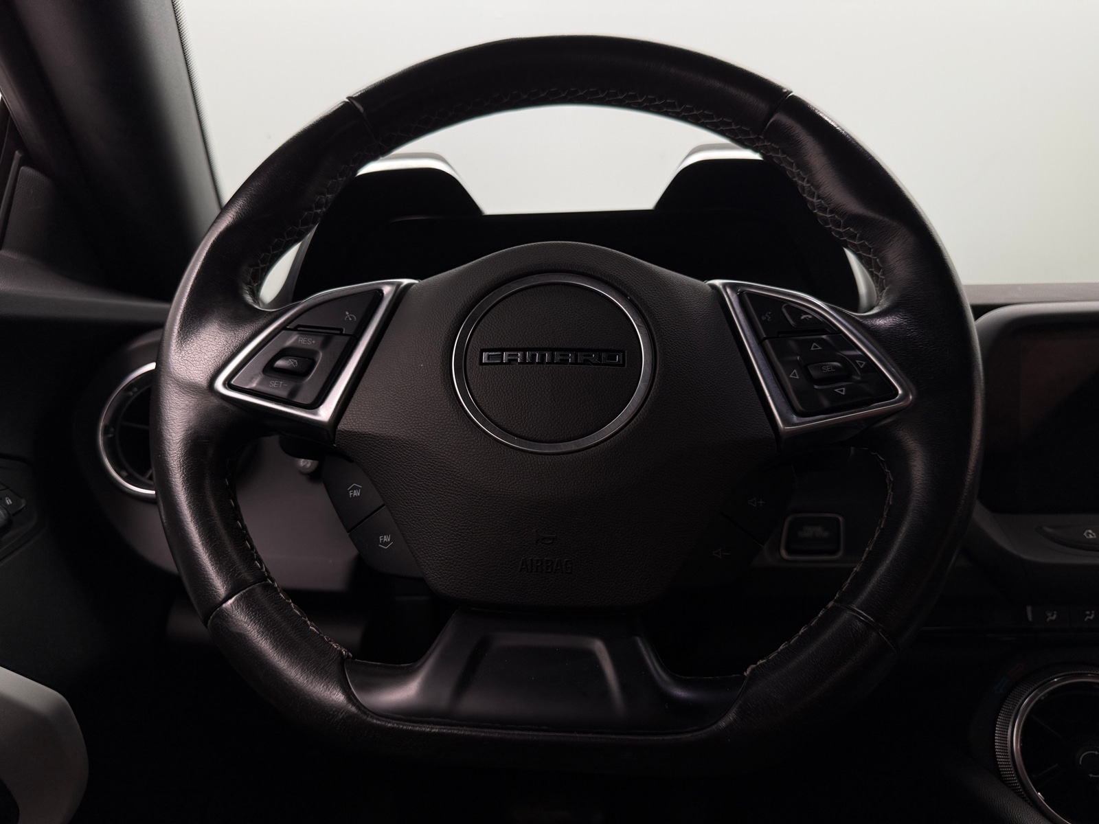 Thumbnail: 2021 Chevrolet Camaro - 4