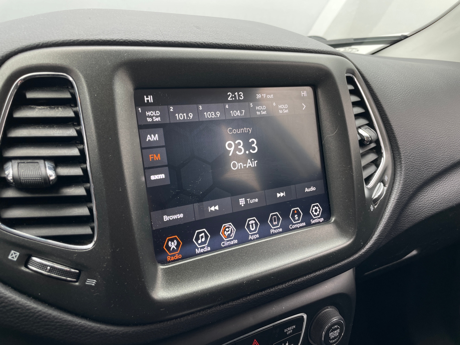 Thumbnail: 2021 Jeep Compass - 3