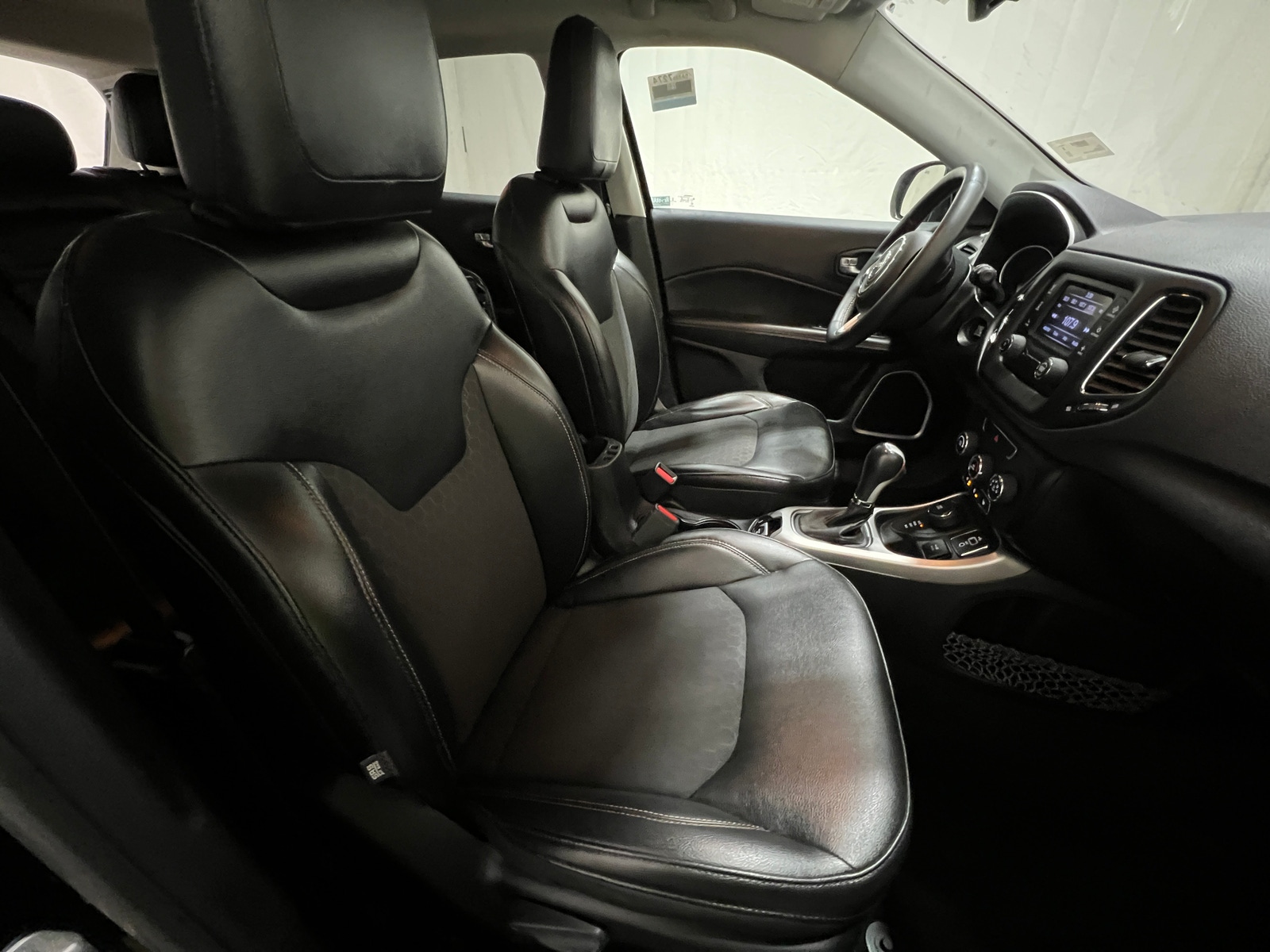 Thumbnail: 2018 Jeep Compass - 2