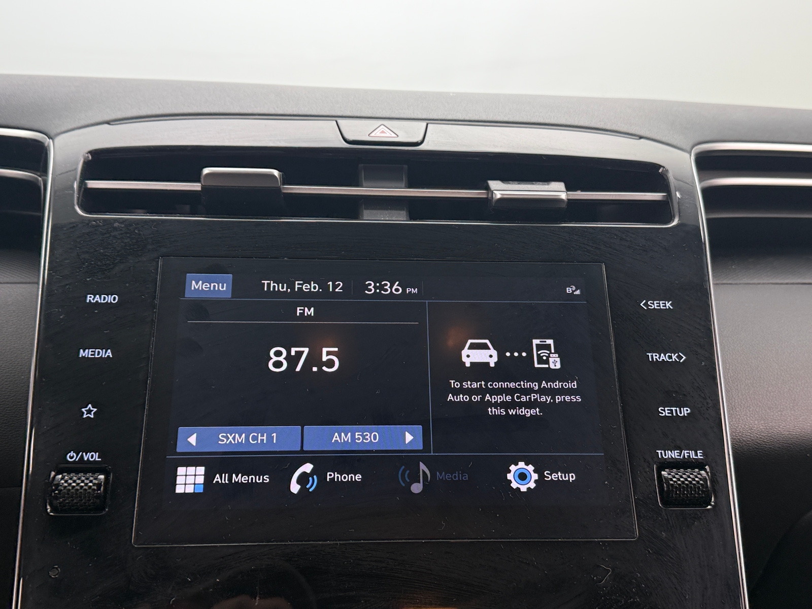 Thumbnail: 2023 Hyundai Santa Cruz - 4