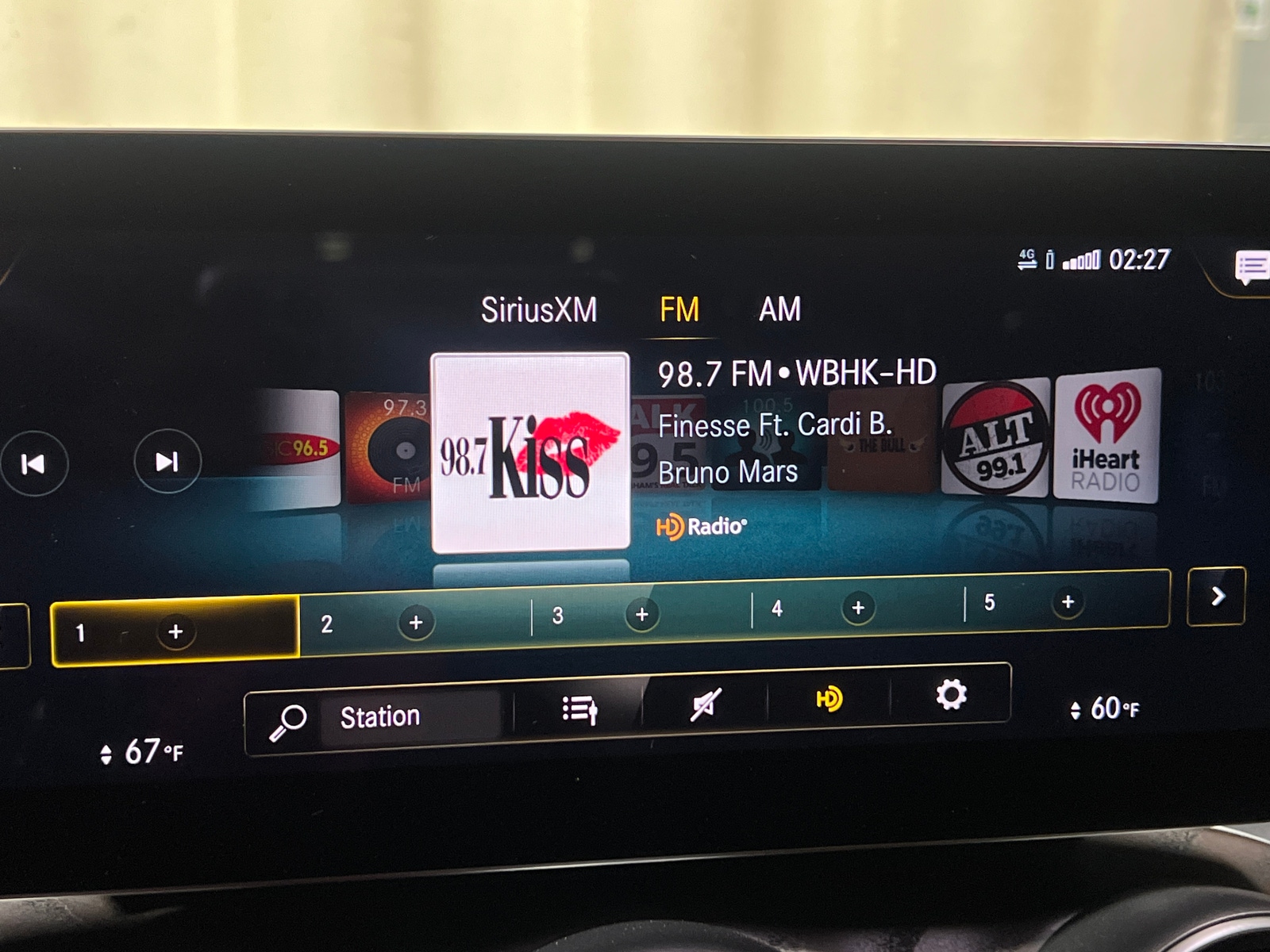 Thumbnail: 2021 Mercedes-Benz GLC - 3