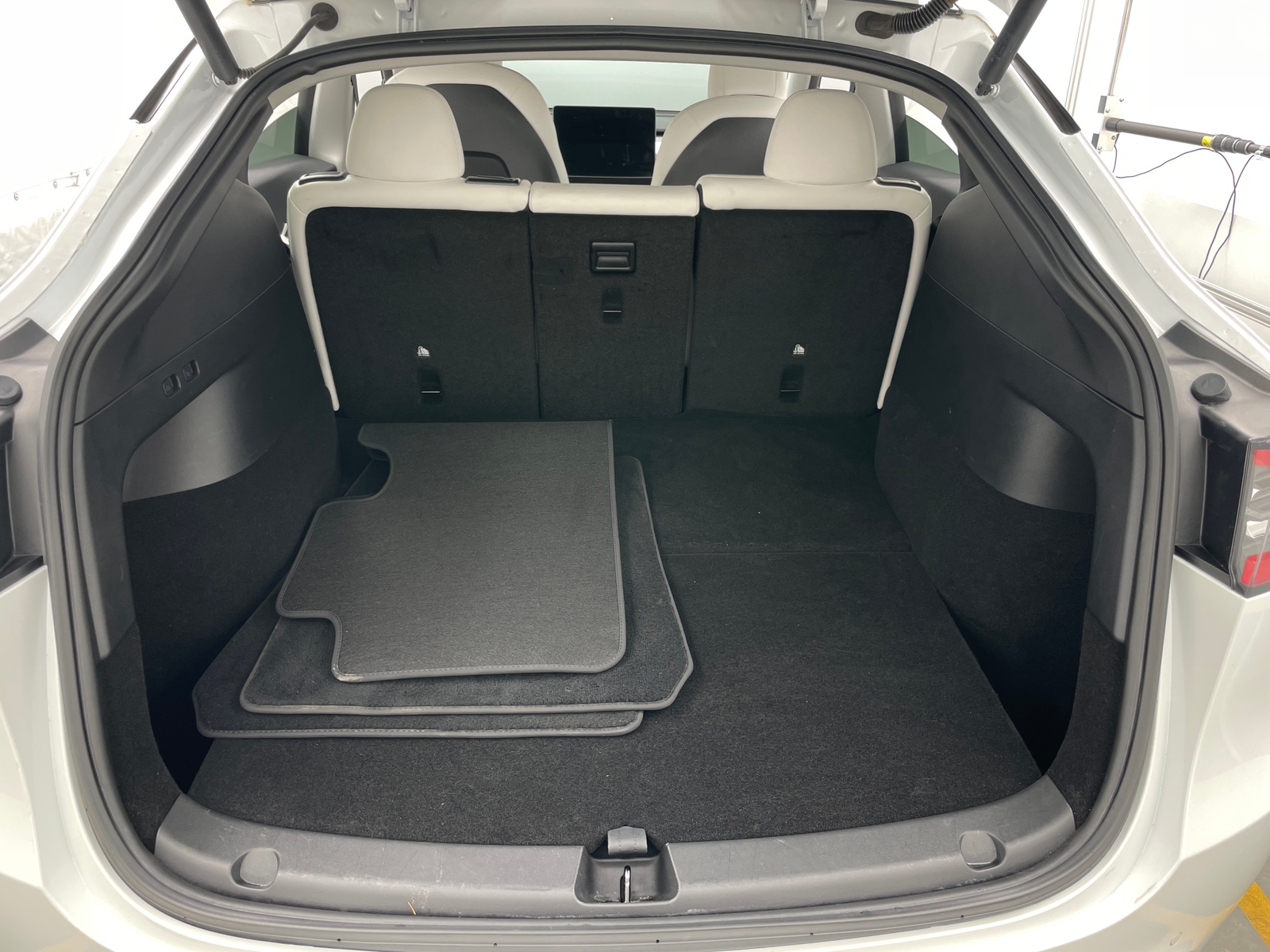 Thumbnail: 2021 Tesla Model Y - 6