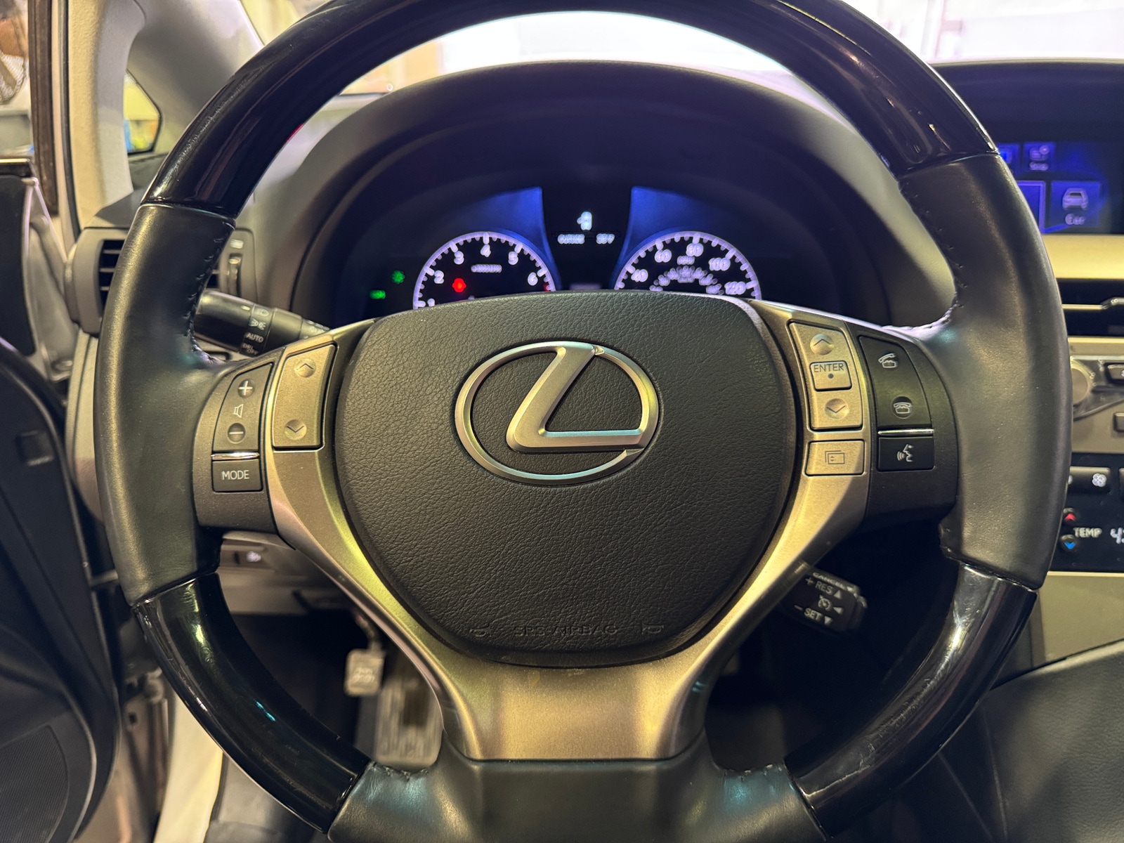 Thumbnail: 2015 Lexus RX - 4