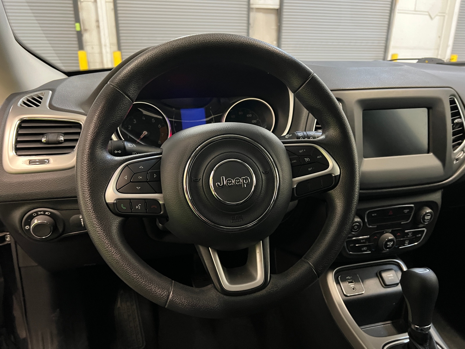 Thumbnail: 2020 Jeep Compass - 5