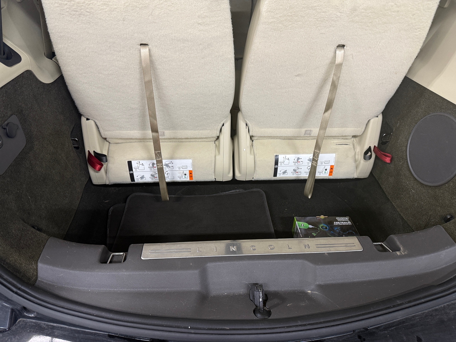 Thumbnail: 2015 Lincoln MKT - 6