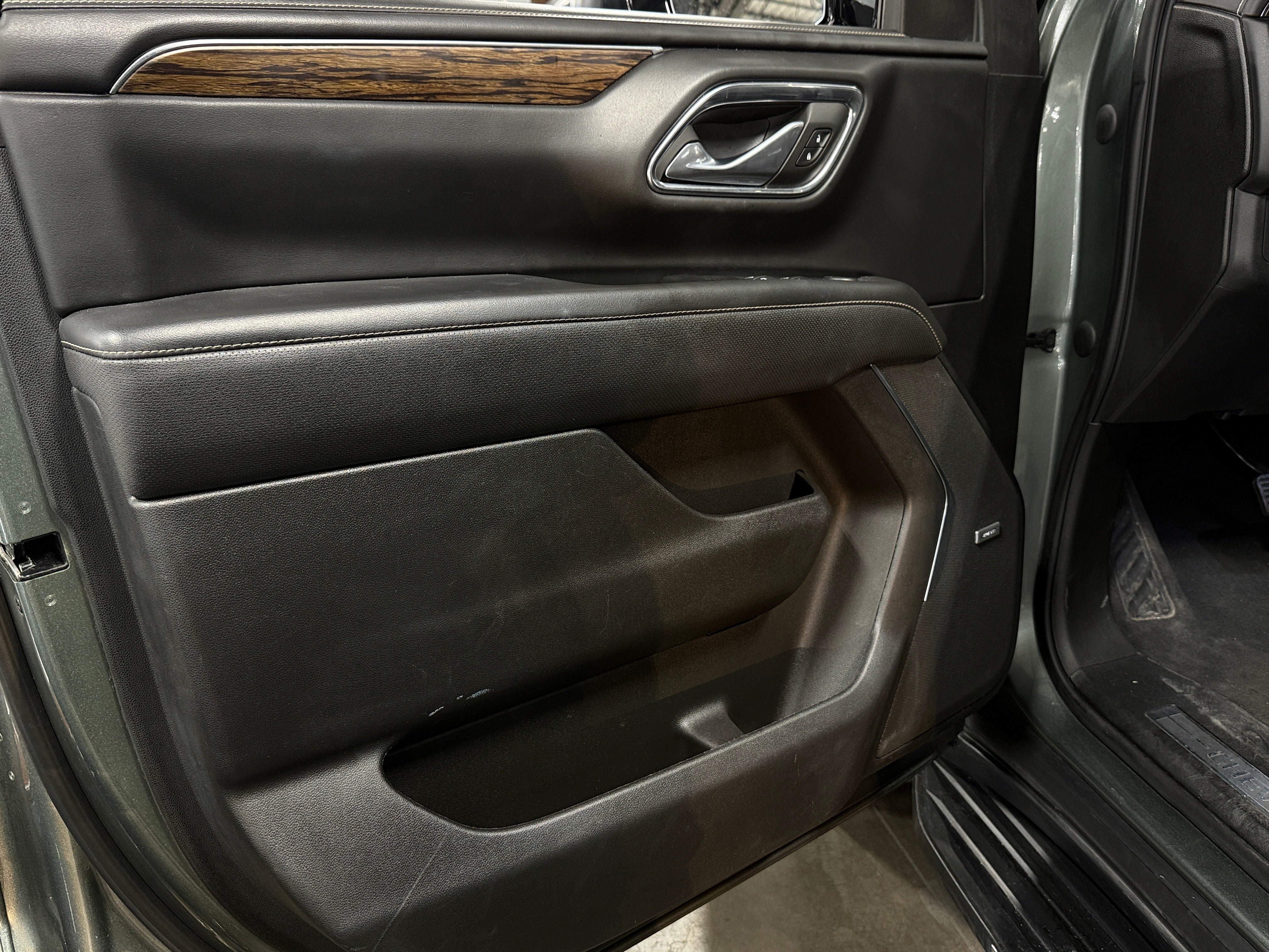 2023 Chevrolet Suburban