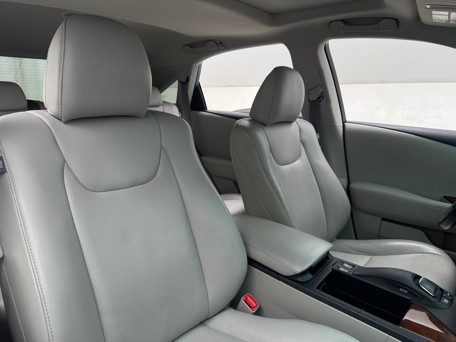 Thumbnail: 2010 Lexus RX - 2