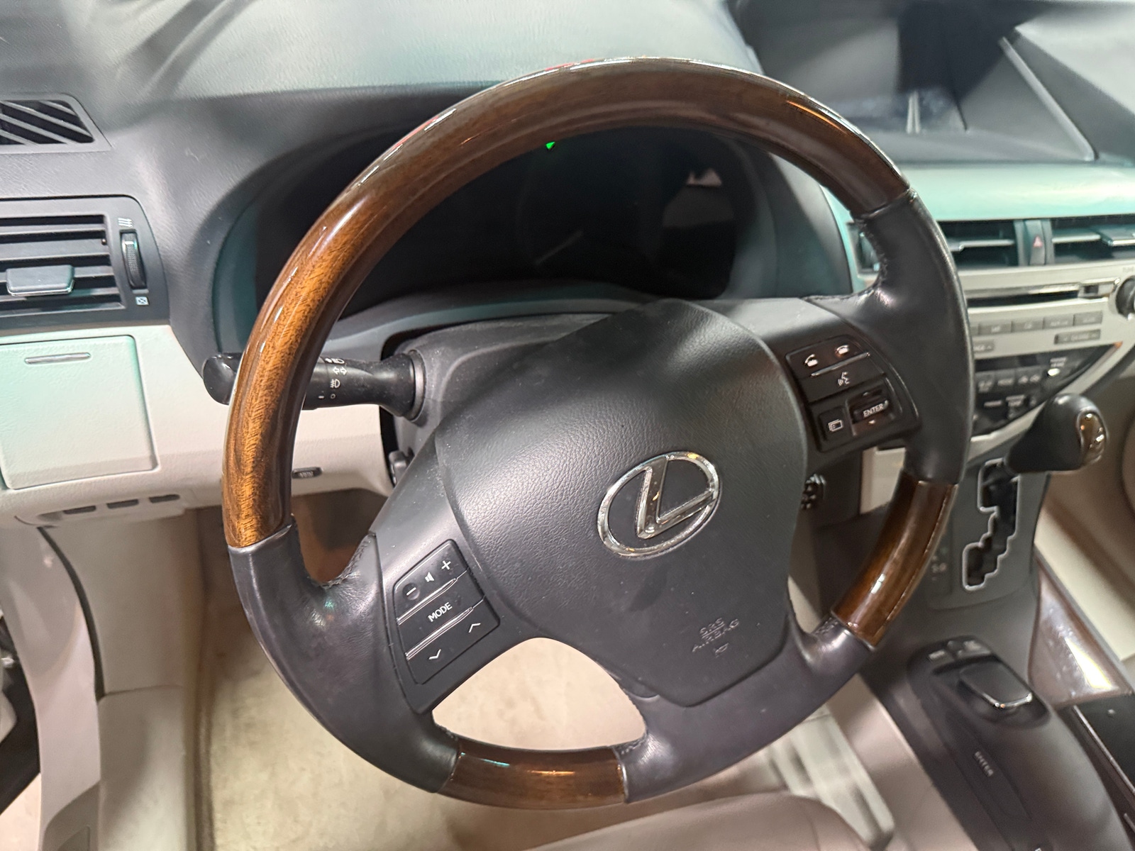 Thumbnail: 2010 Lexus RX - 5