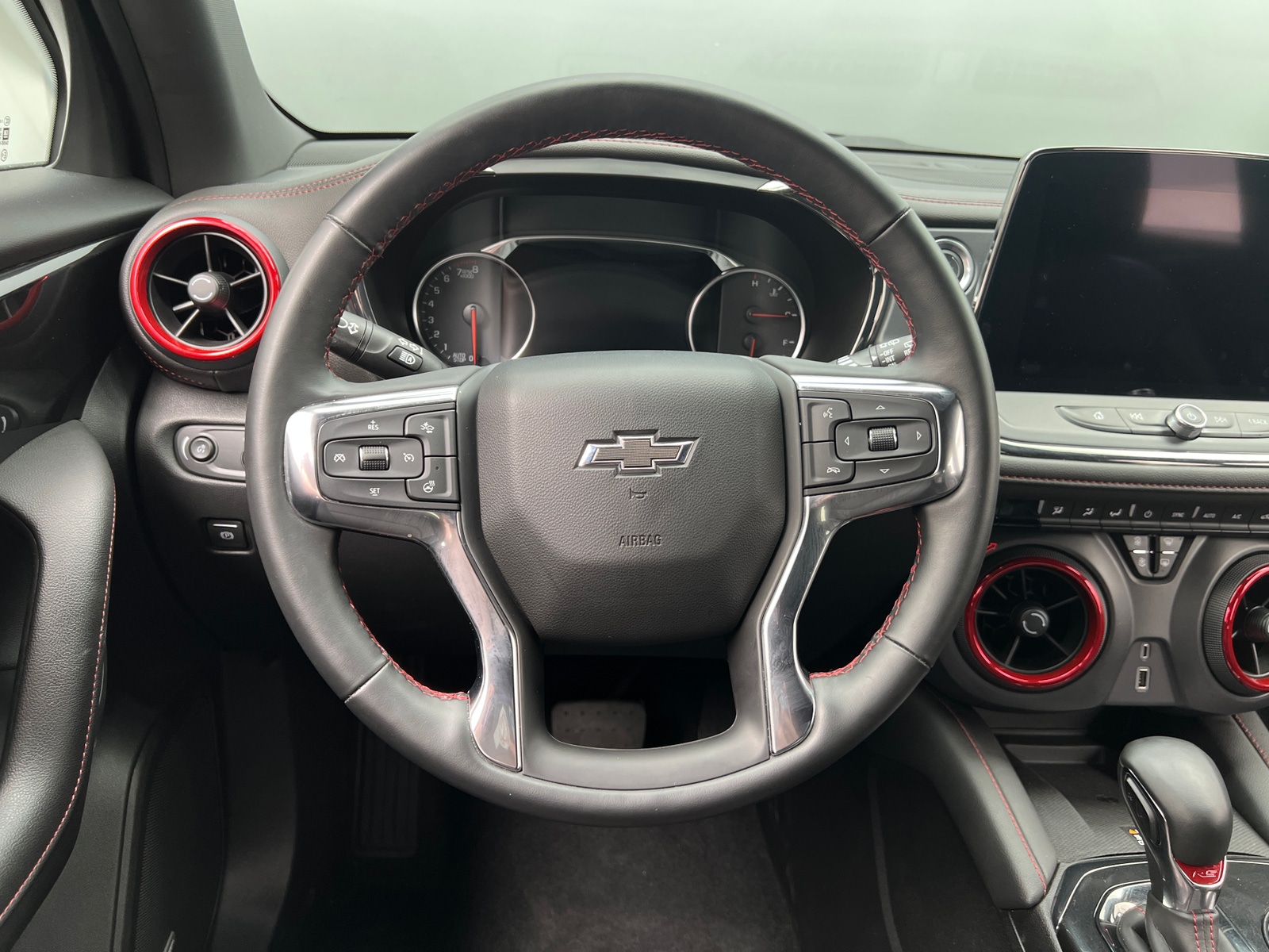 Thumbnail: 2025 Chevrolet Blazer - 4