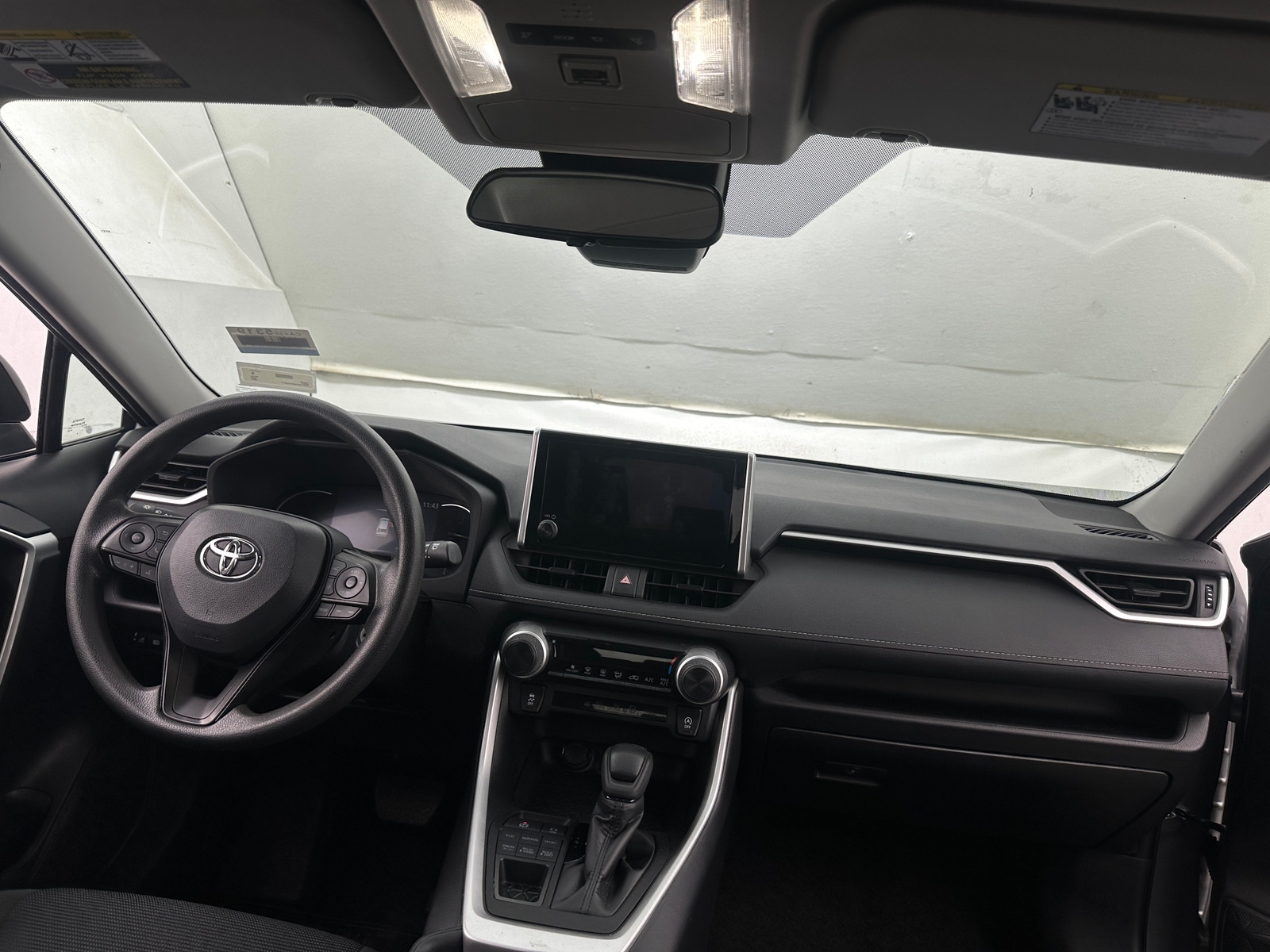 Thumbnail: 2024 Toyota RAV4 - 3