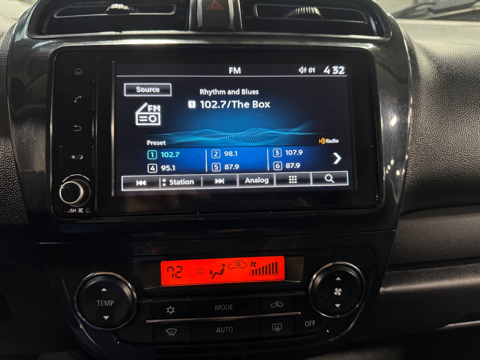 Thumbnail: 2023 Mitsubishi Mirage - 4