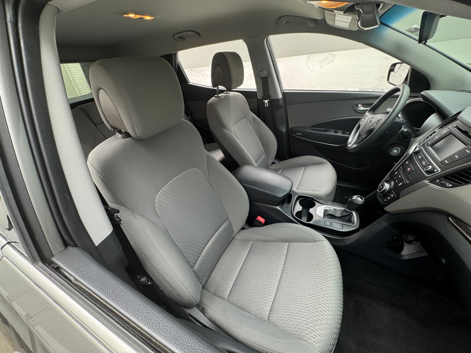 Thumbnail: 2017 Hyundai Santa Fe - 2