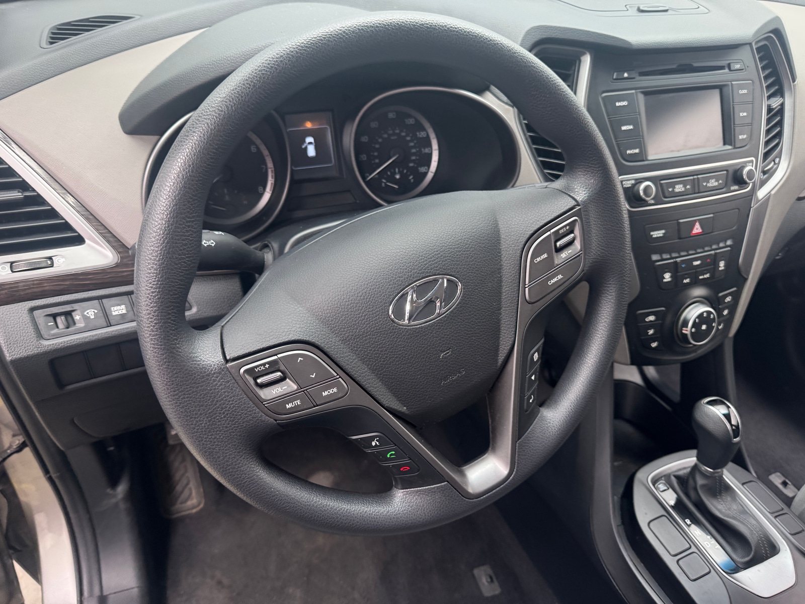 Thumbnail: 2017 Hyundai Santa Fe - 5