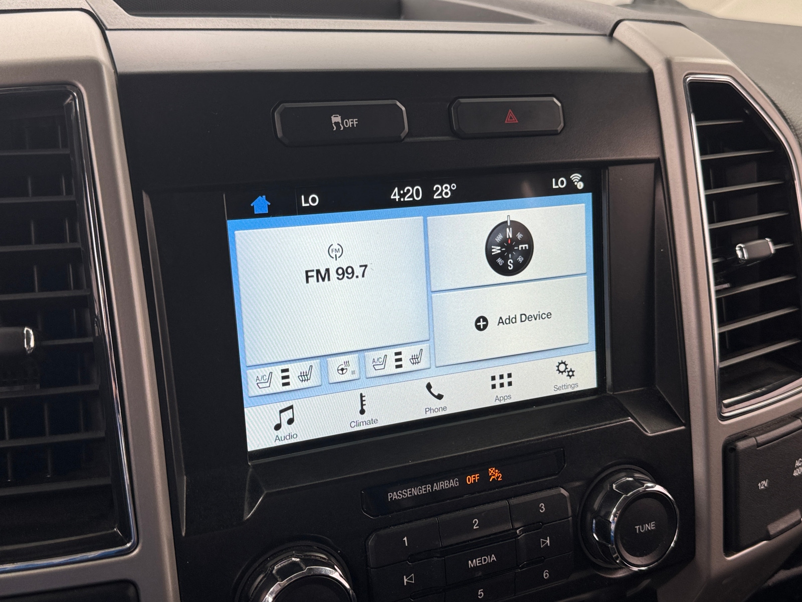 Thumbnail: 2017 Ford Econoline - 3