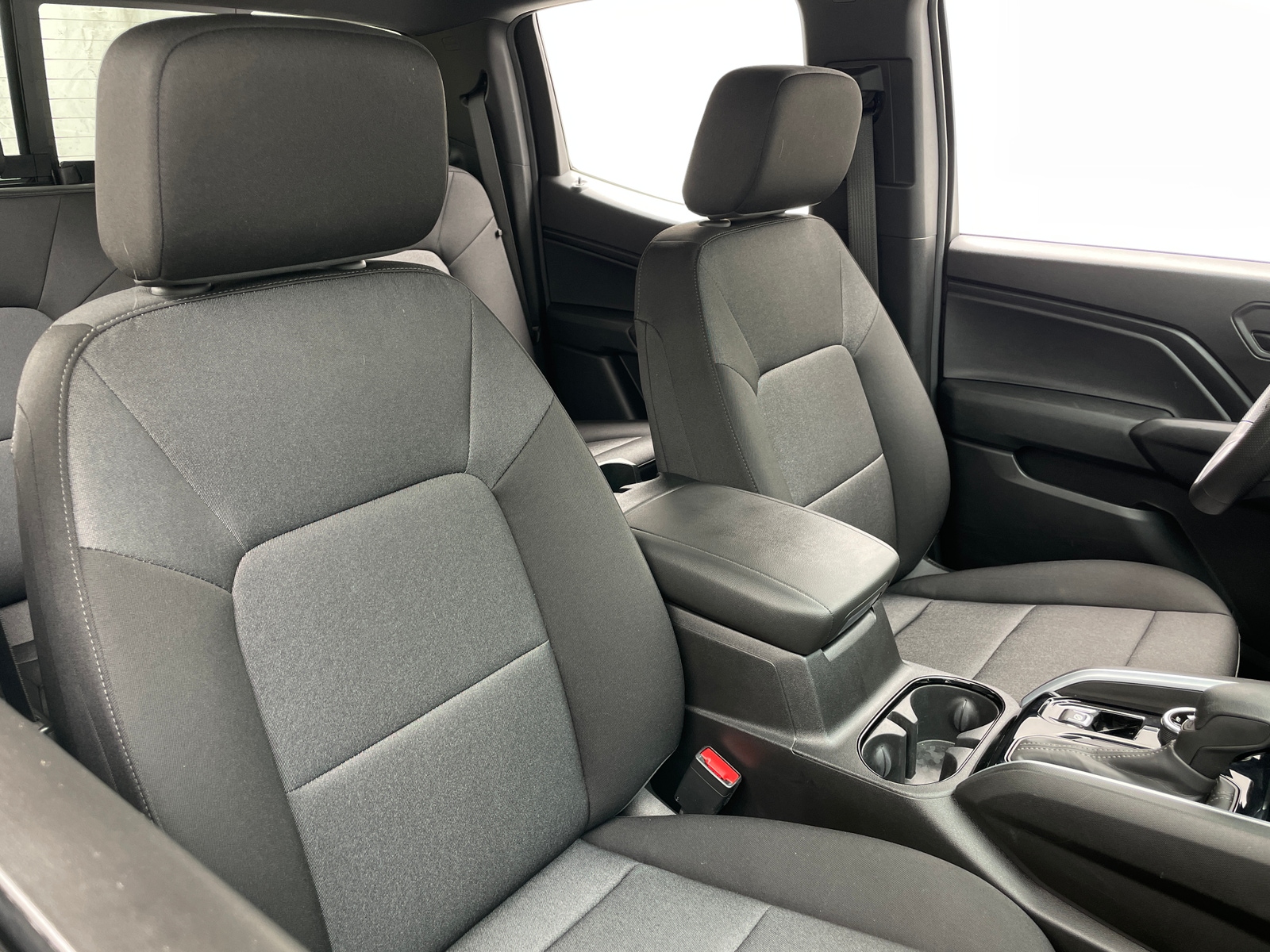 Thumbnail: 2024 Chevrolet Colorado - 2