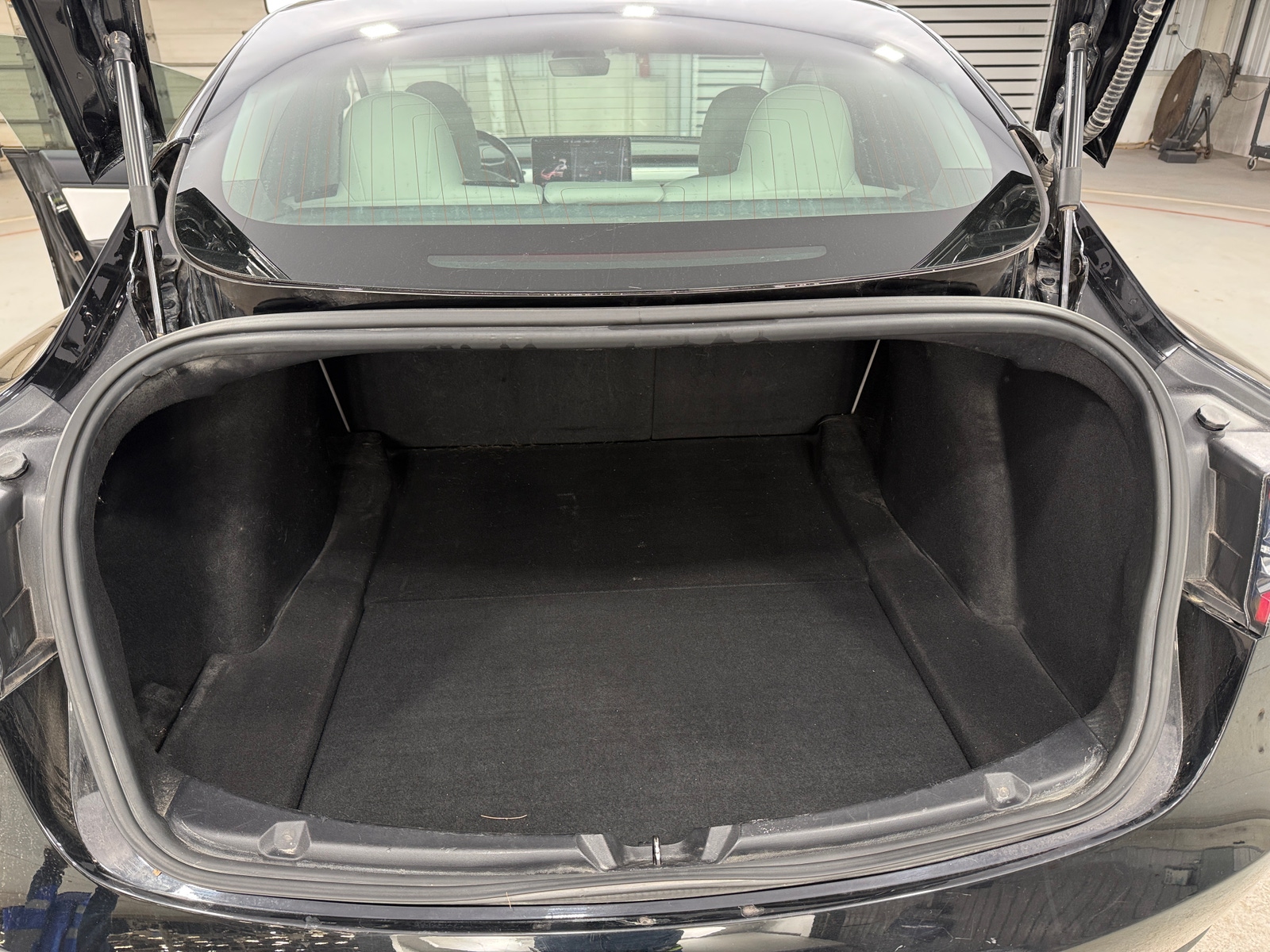 Thumbnail: 2018 Tesla Model 3 - 6