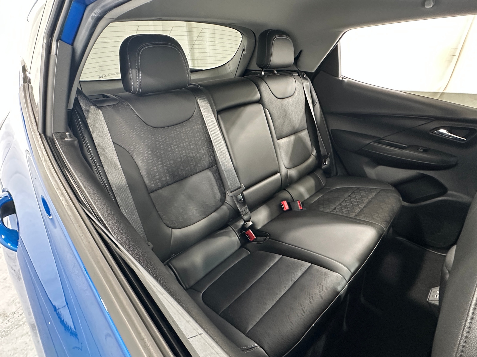 Thumbnail: 2022 Chevrolet Bolt EV - 5