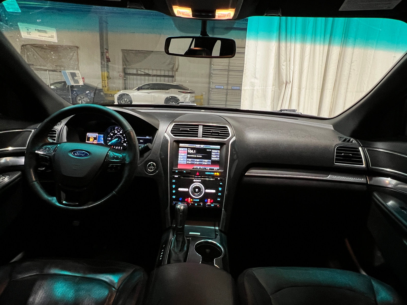 Thumbnail: 2016 Ford Explorer - 2