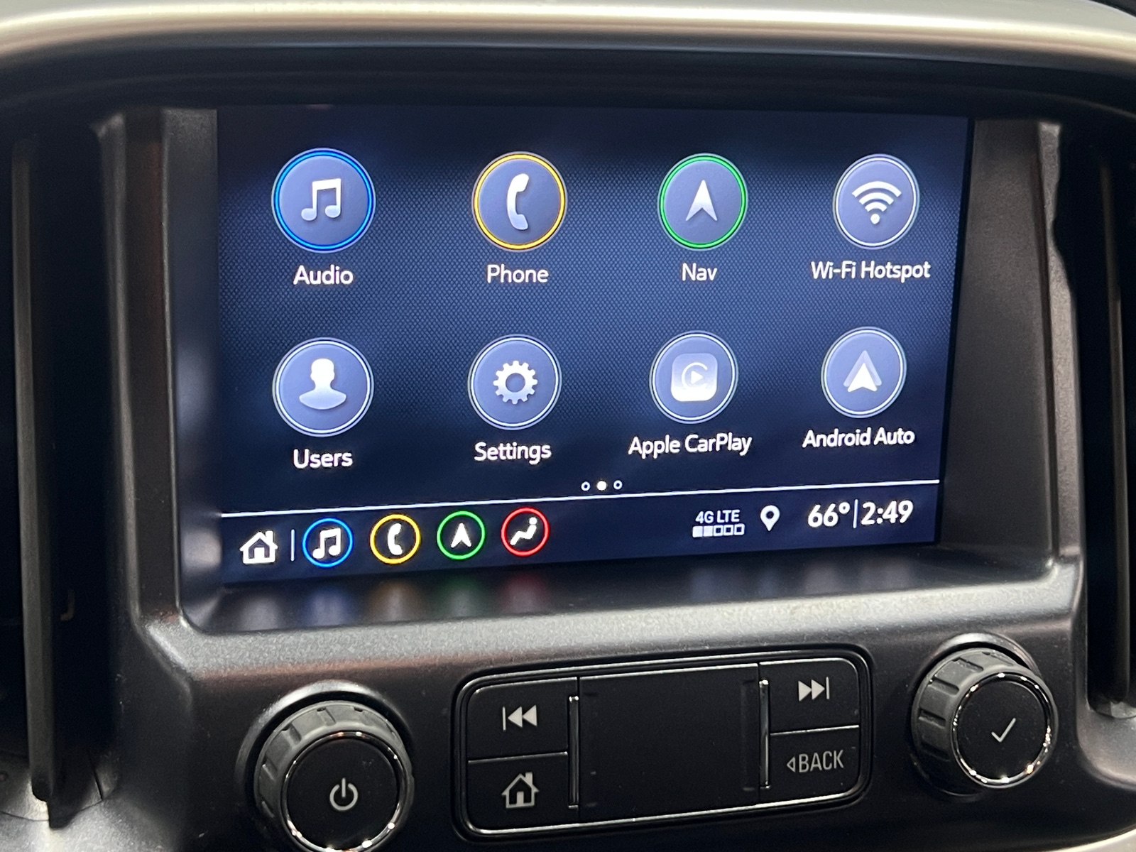 Thumbnail: 2022 GMC Canyon - 3