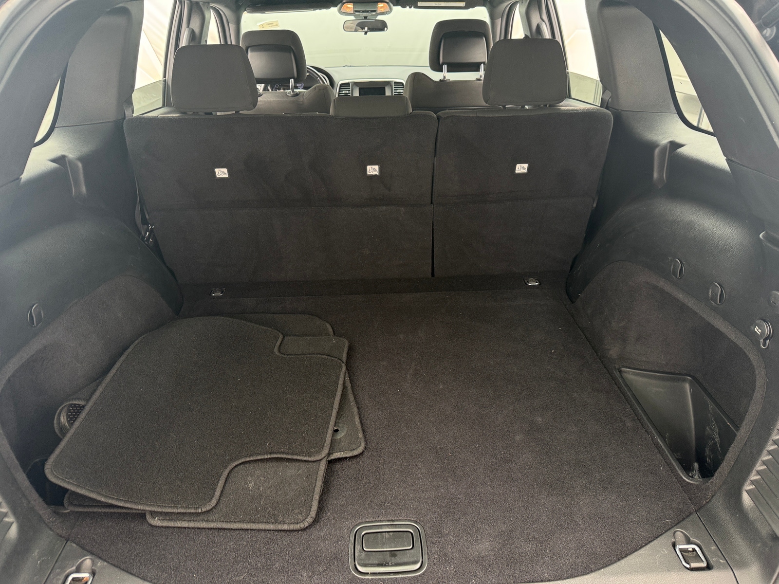 Thumbnail: 2020 Jeep Grand Cherokee - 7