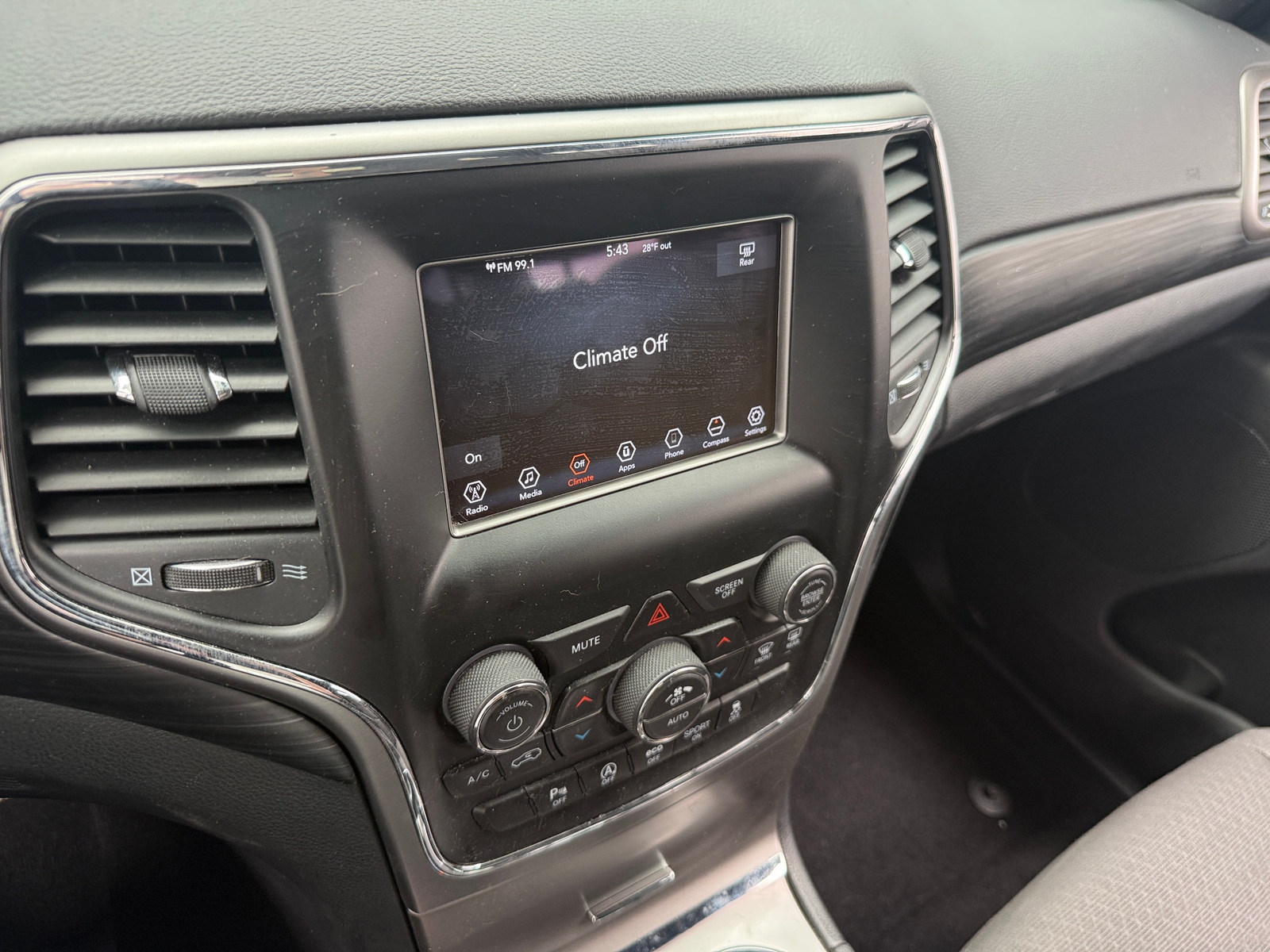 Thumbnail: 2020 Jeep Grand Cherokee - 4