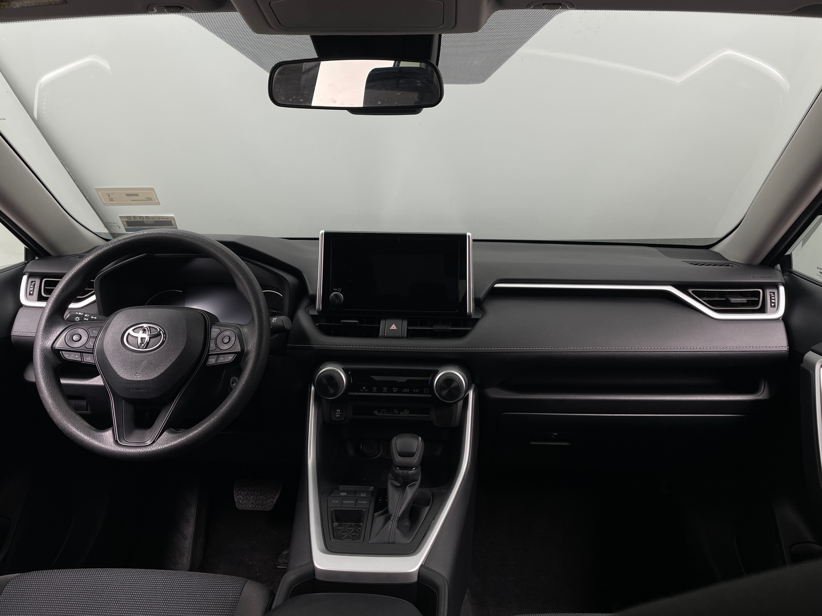 Thumbnail: 2023 Toyota RAV4 - 3