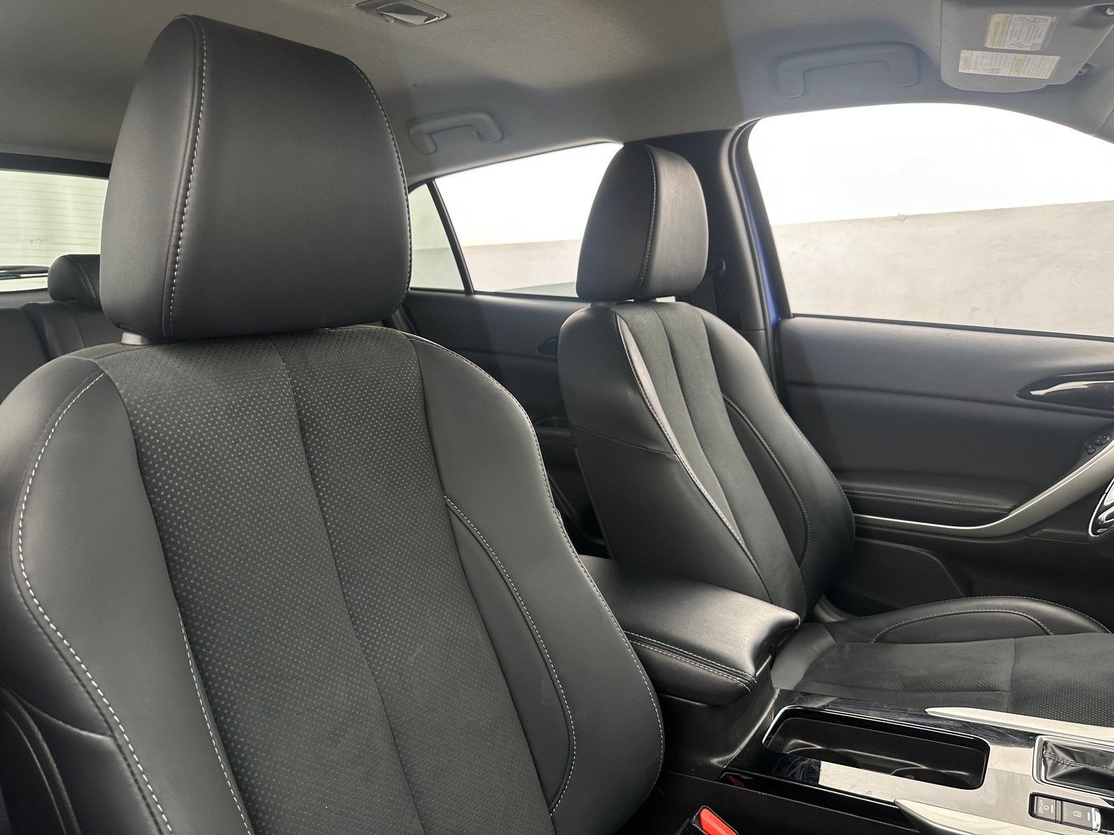 Thumbnail: 2025 Mitsubishi Eclipse Cross - 2