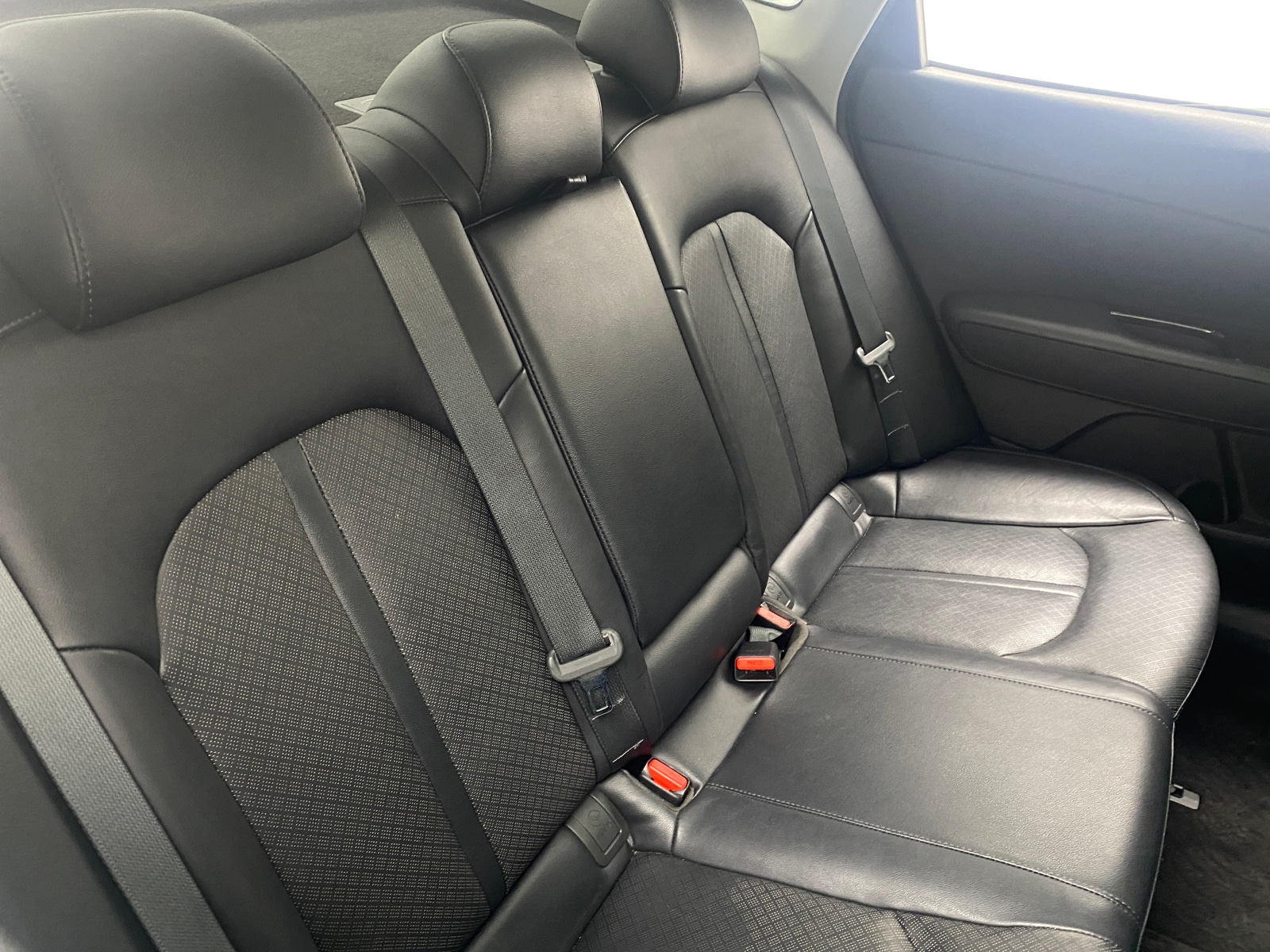 Thumbnail: 2018 Kia Optima - 5