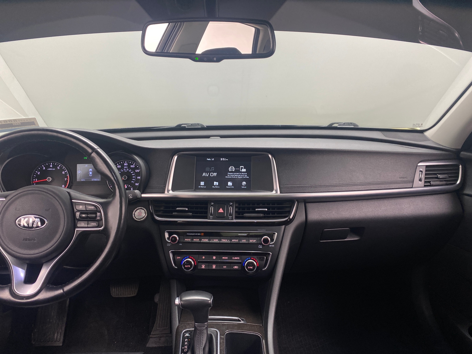 Thumbnail: 2018 Kia Optima - 2