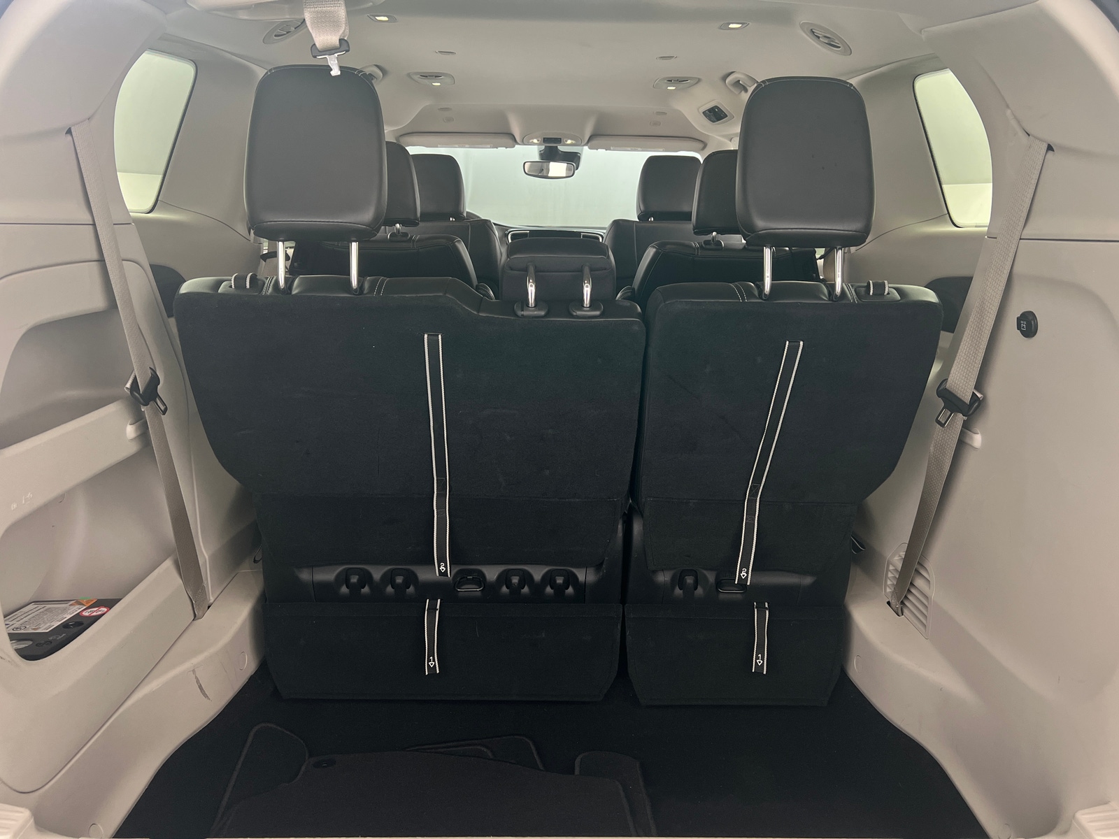 Thumbnail: 2024 Chrysler Pacifica - 6