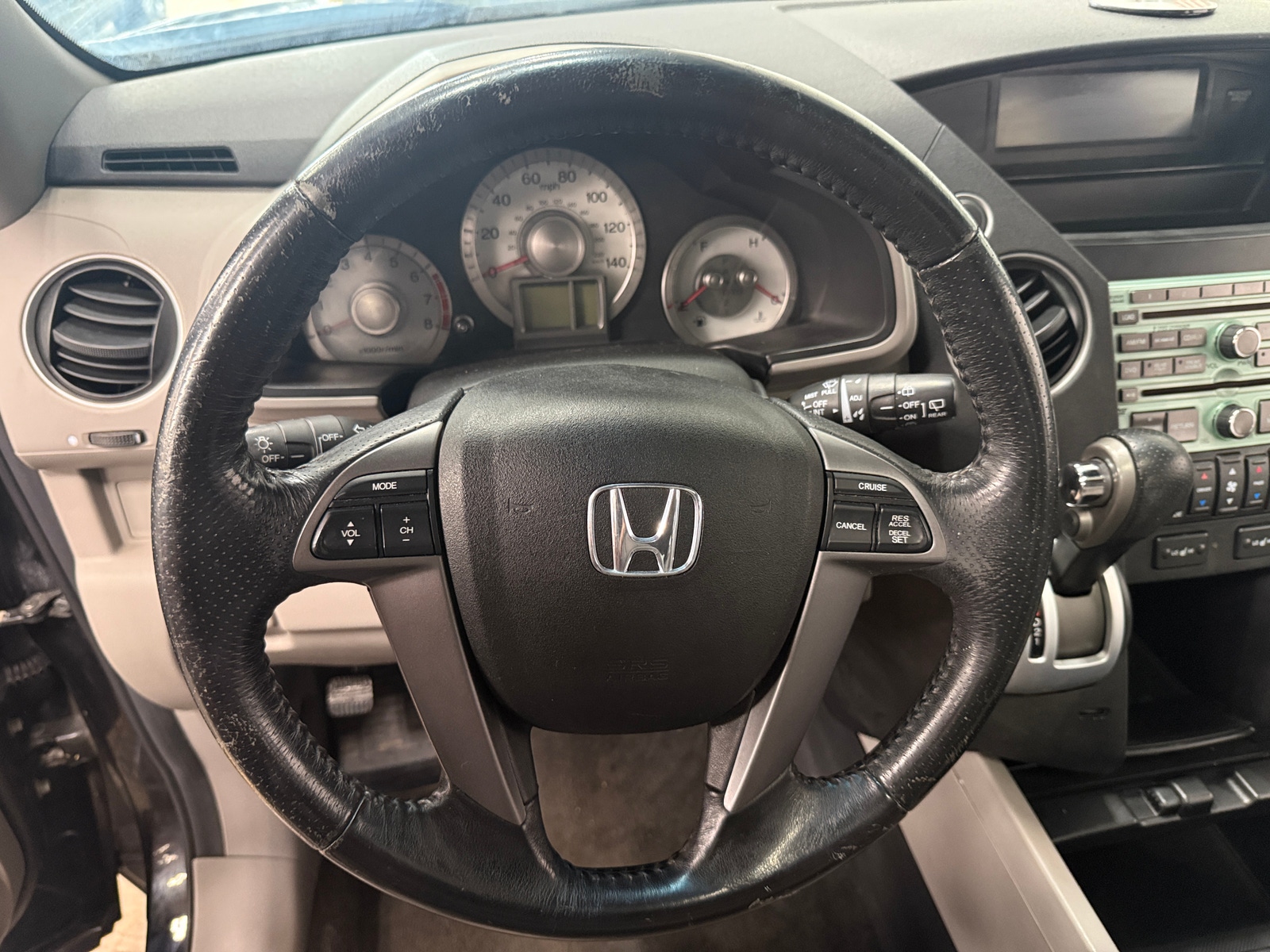 Thumbnail: 2011 Honda Pilot - 5