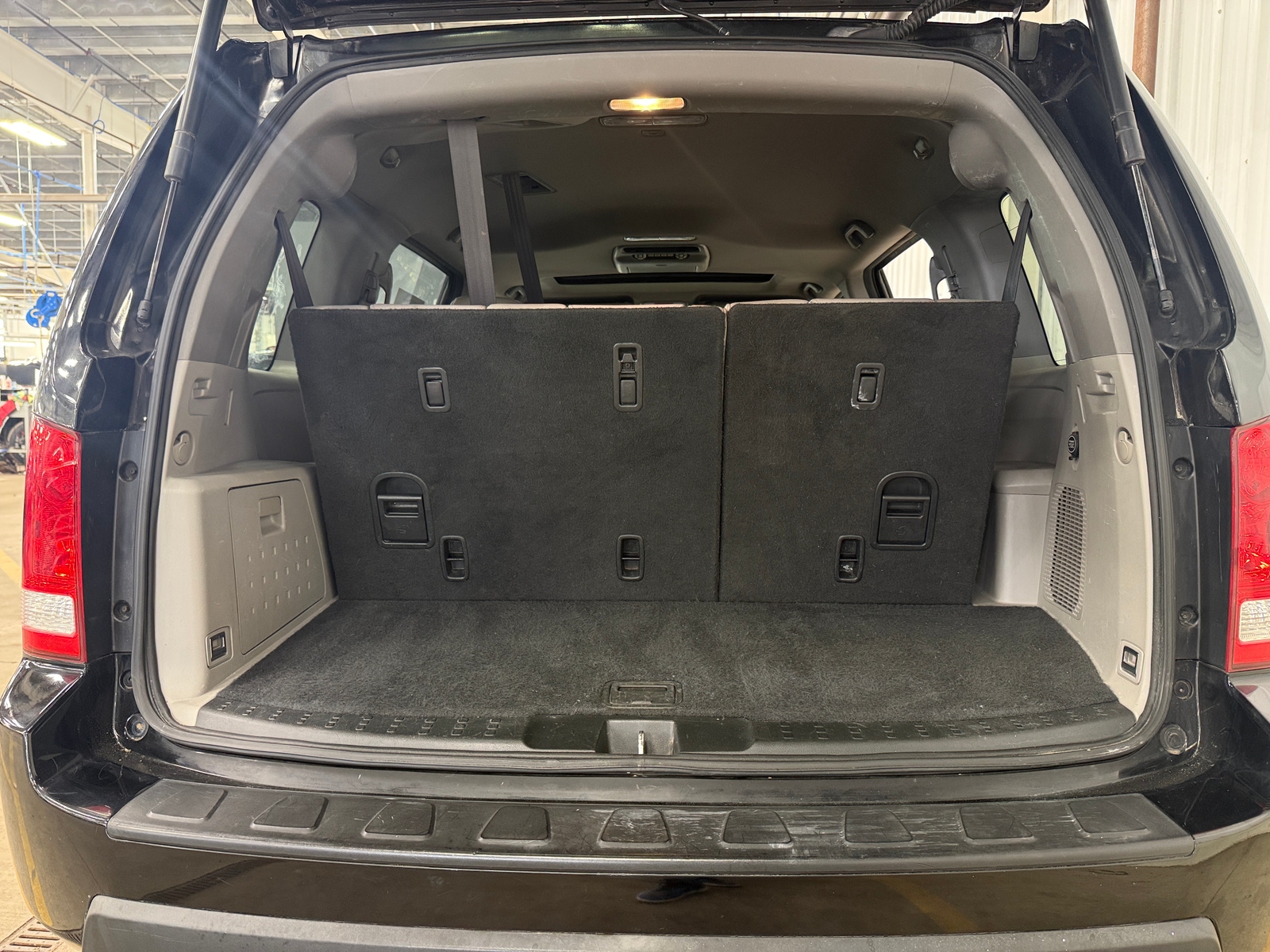 Thumbnail: 2011 Honda Pilot - 7