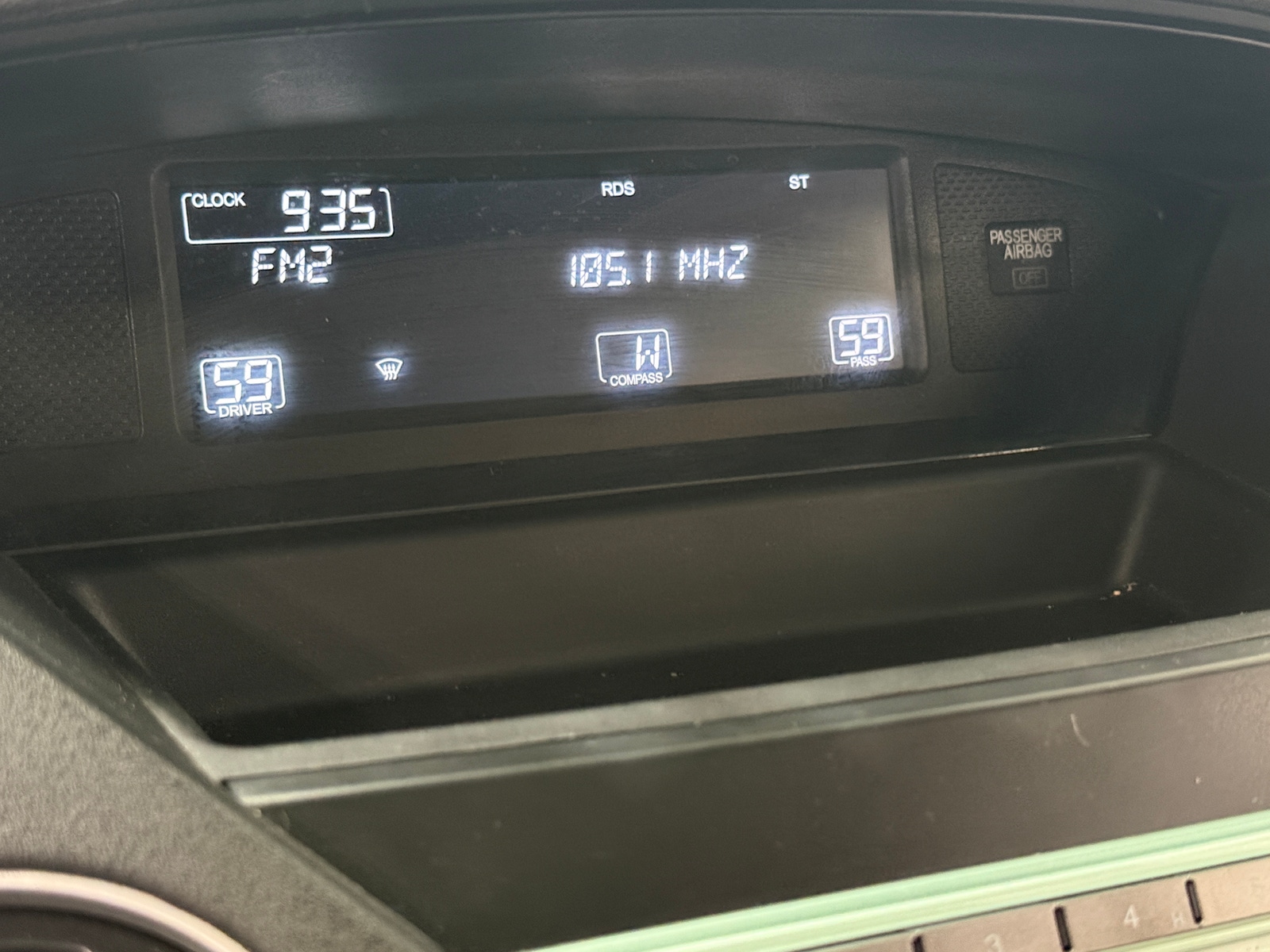 Thumbnail: 2011 Honda Pilot - 4