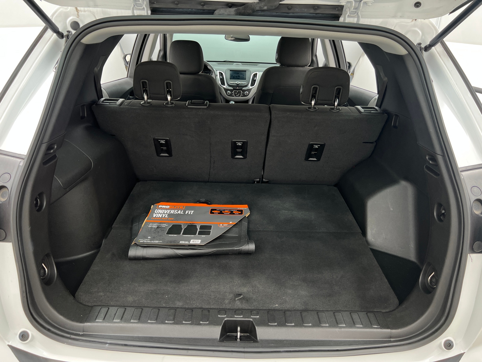 Thumbnail: 2019 Chevrolet Equinox - 7