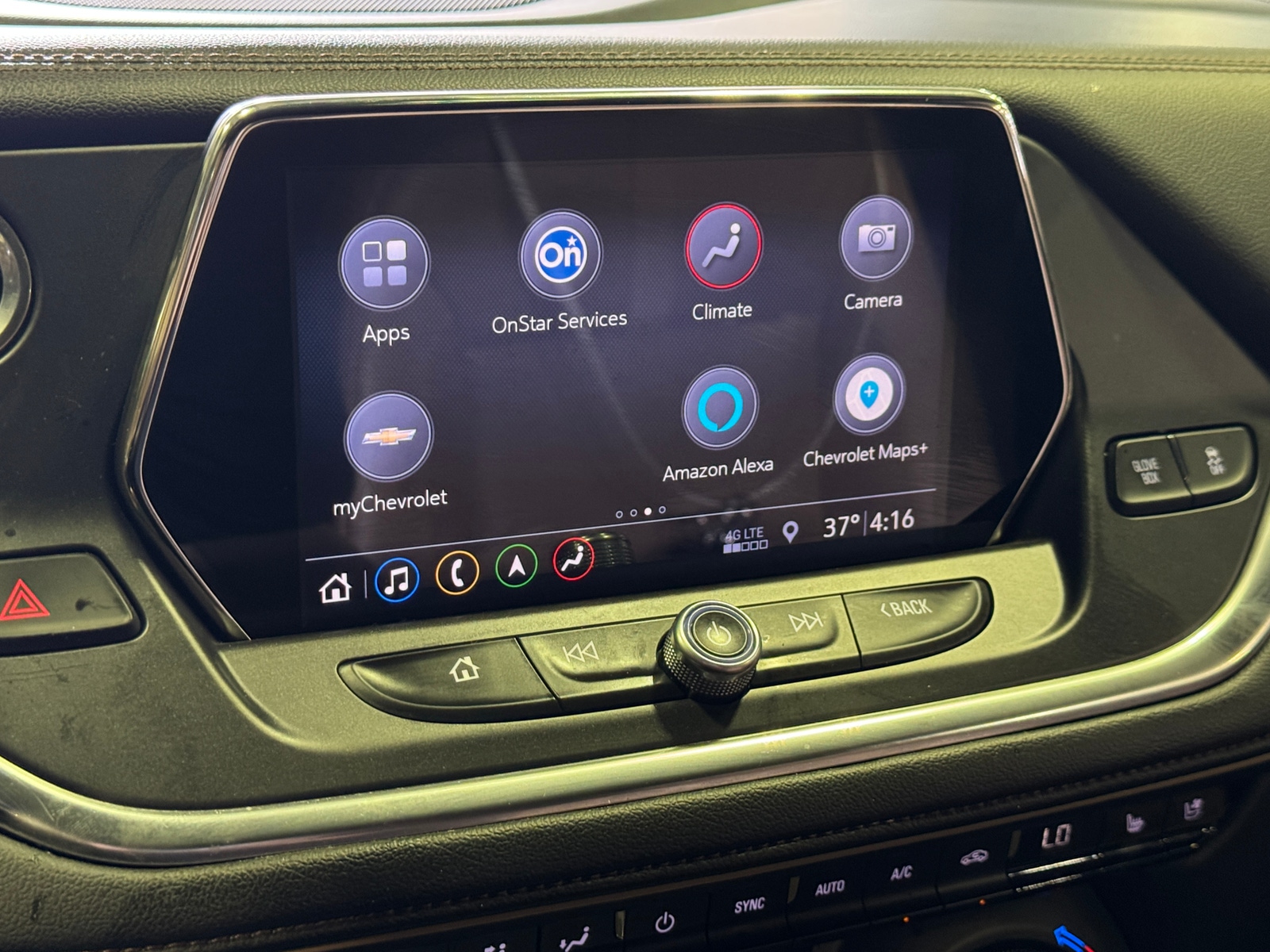 Thumbnail: 2019 Chevrolet Blazer - 3